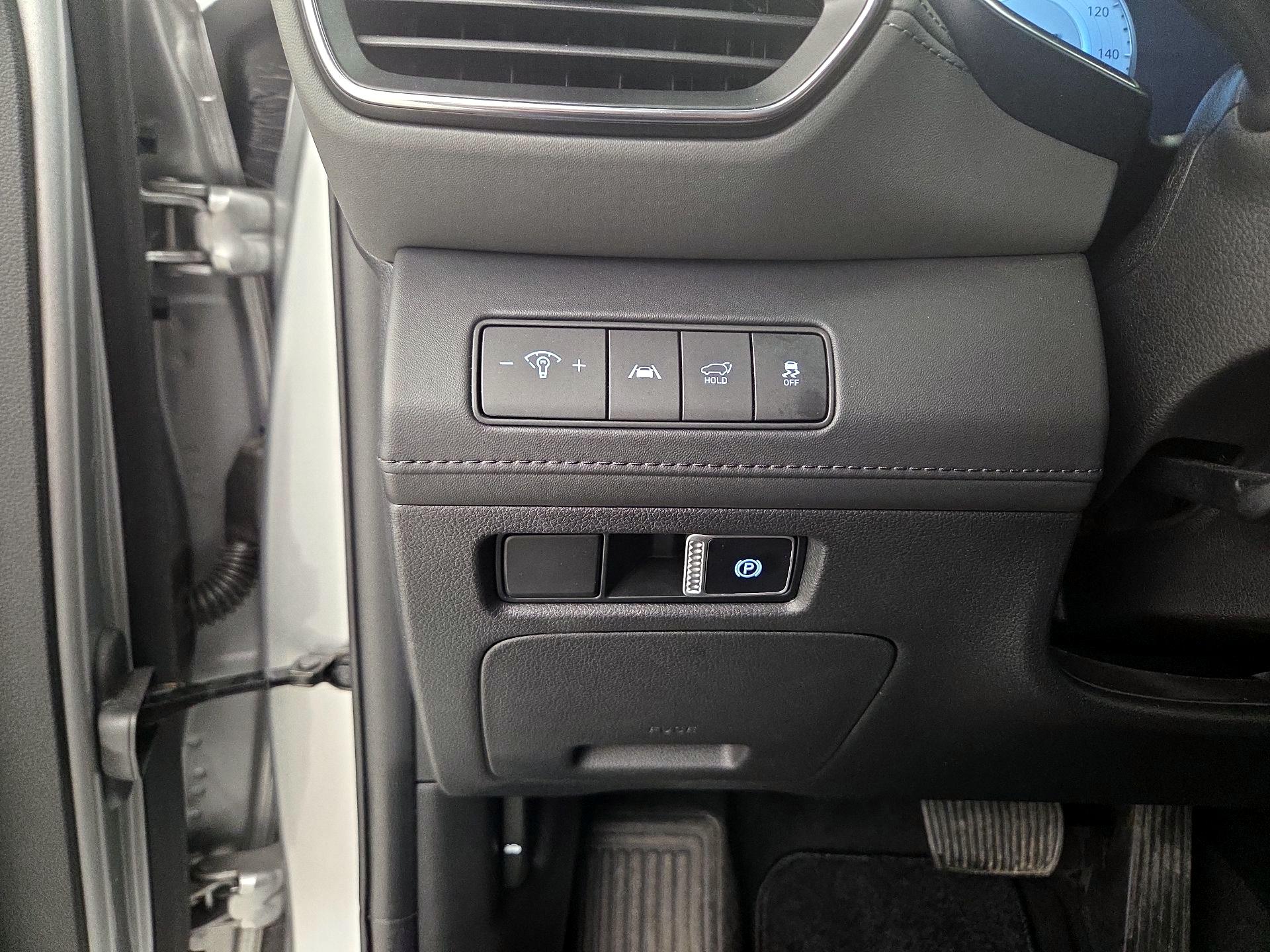 Thumbnail: 2023 Hyundai Santa Fe - 13