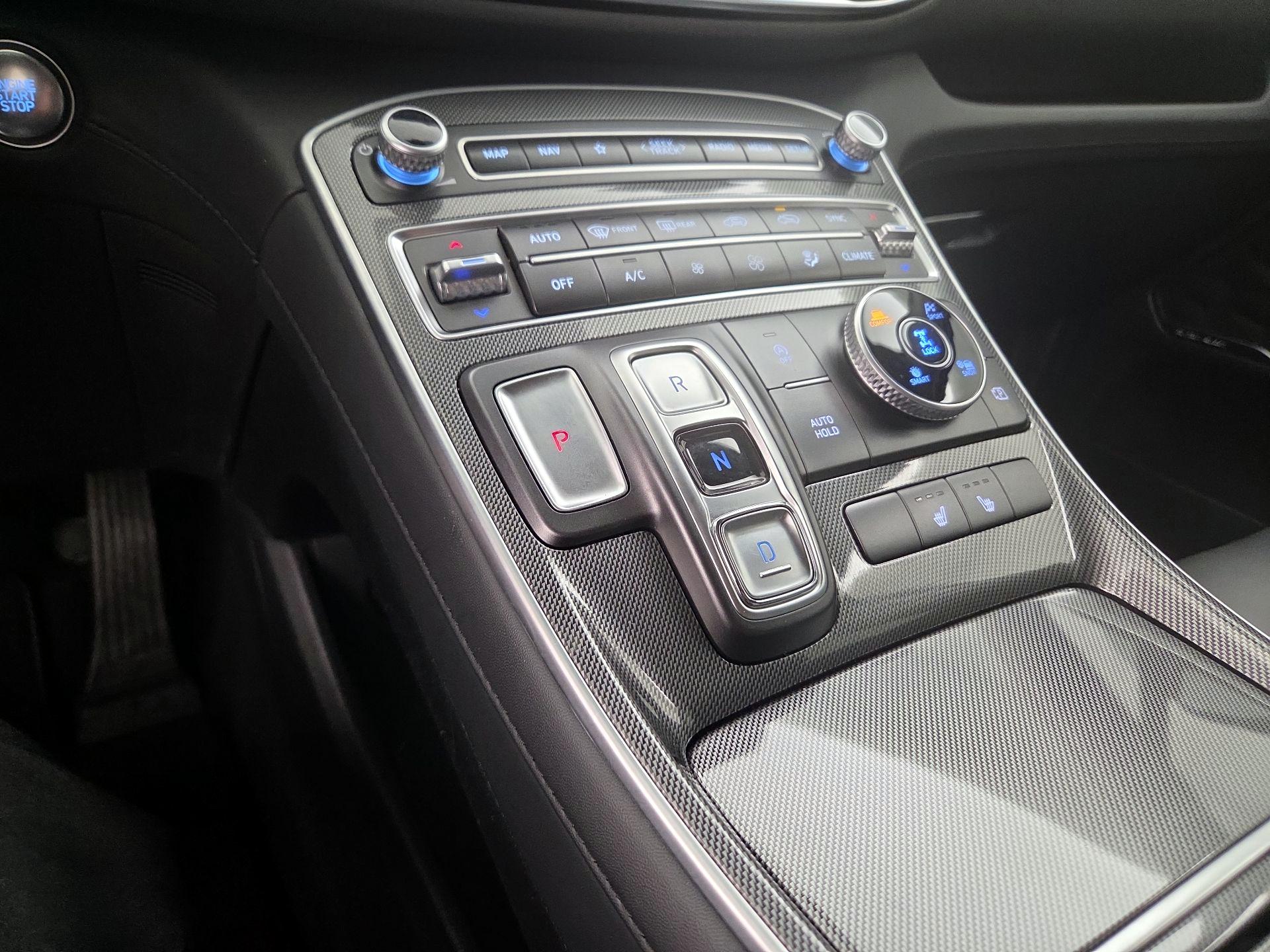 Thumbnail: 2023 Hyundai Santa Fe - 18