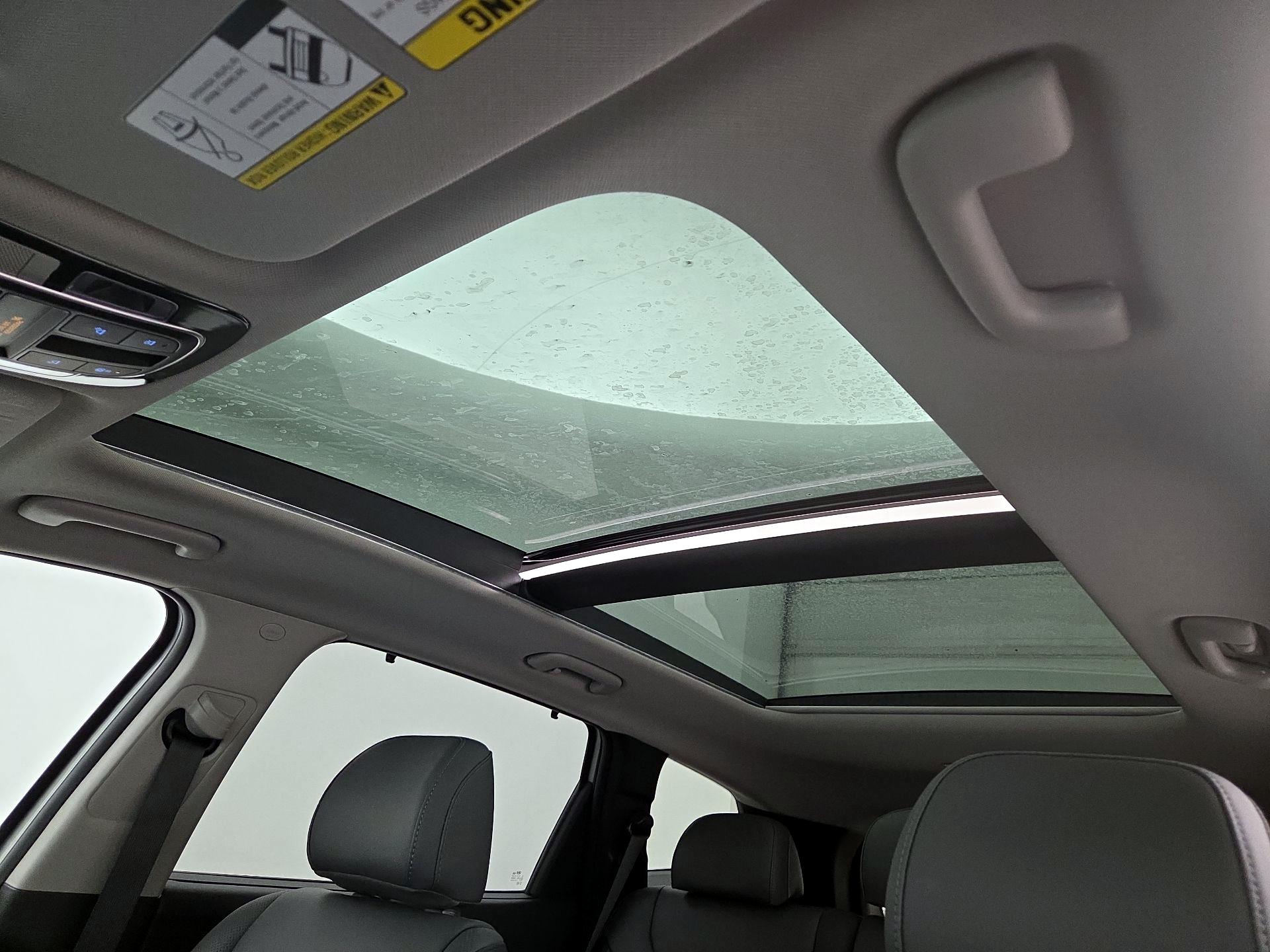 Thumbnail: 2023 Hyundai Santa Fe - 20