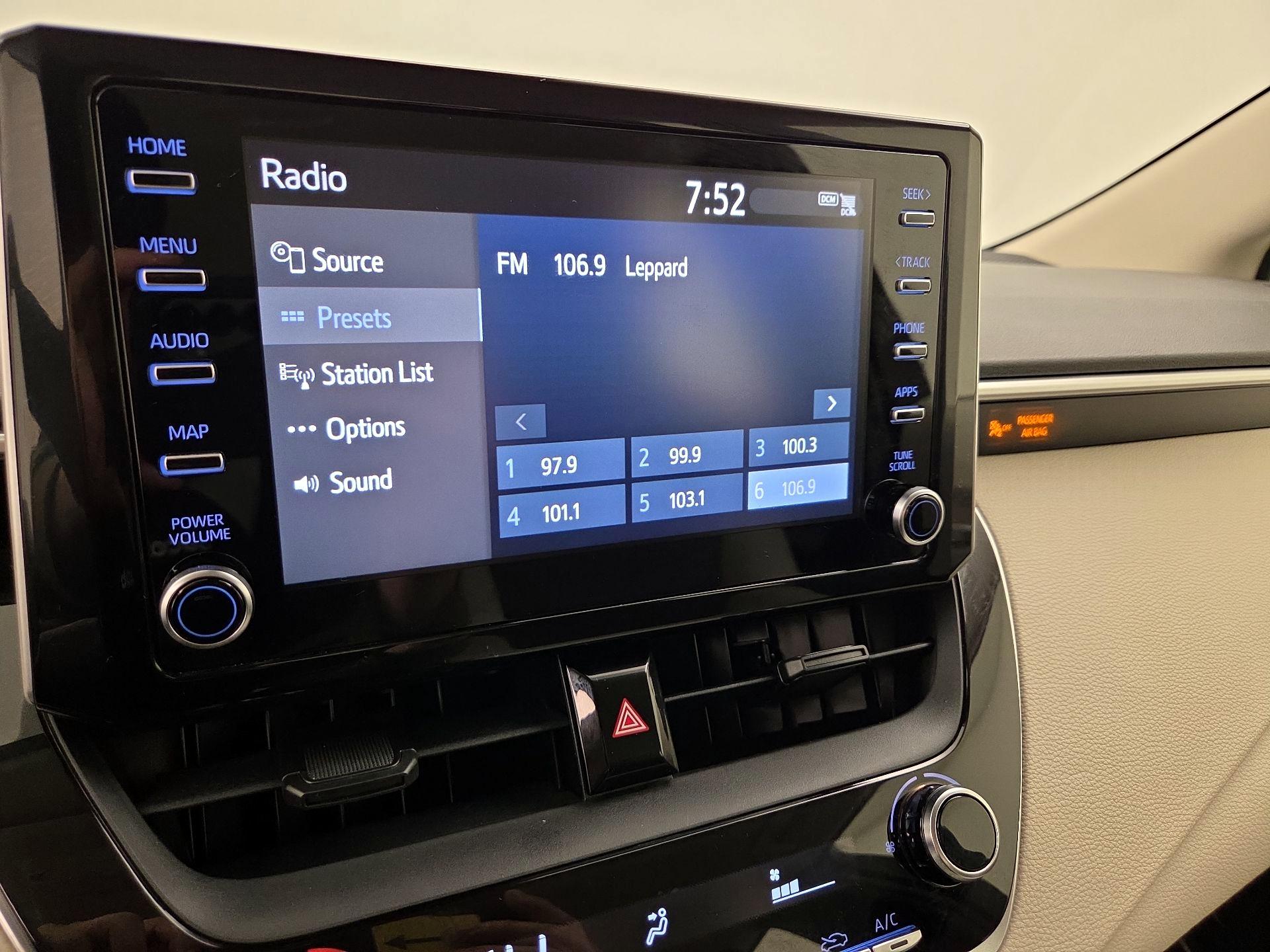 Thumbnail: 2020 Toyota Corolla - 15