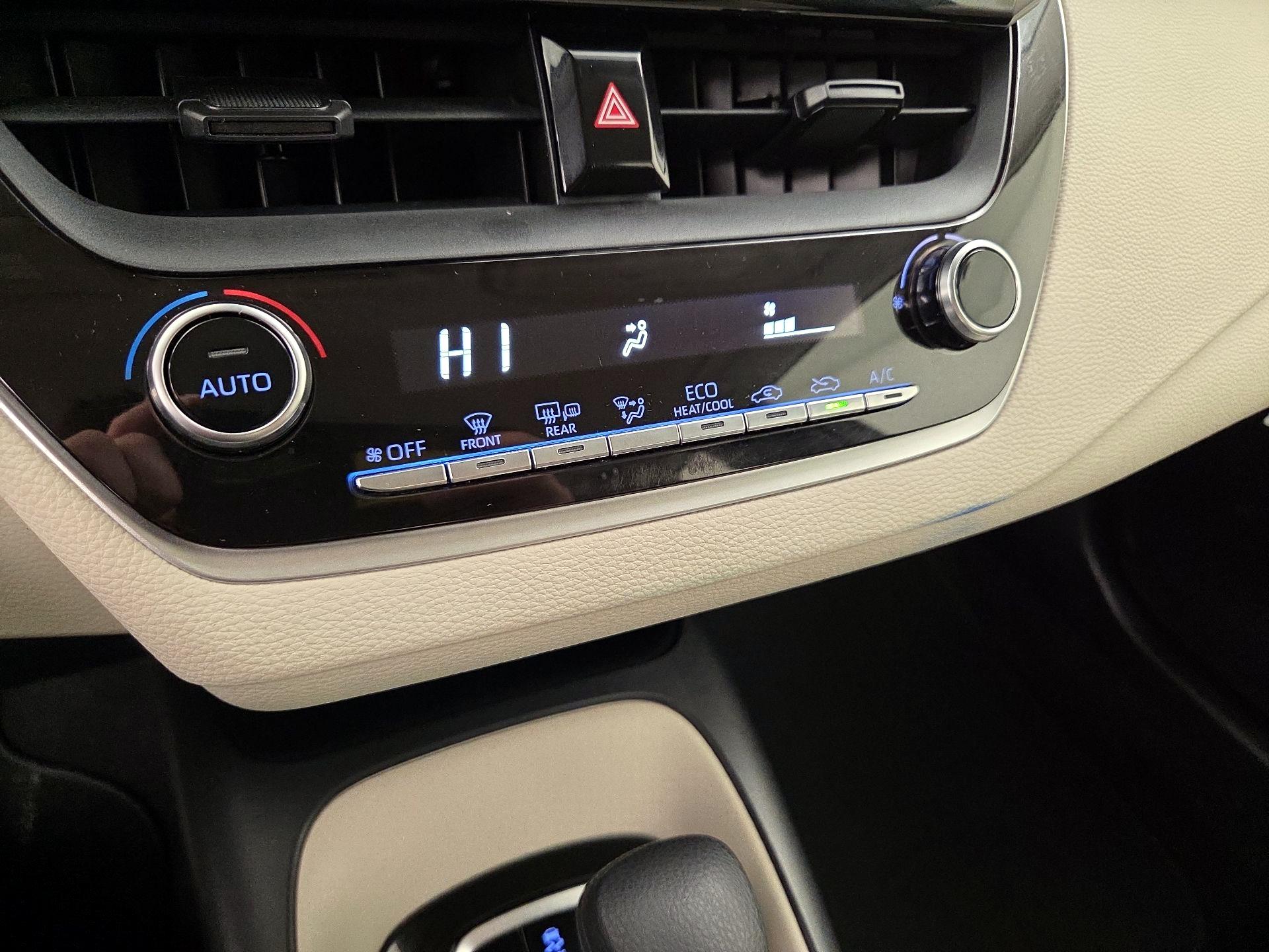 Thumbnail: 2020 Toyota Corolla - 16