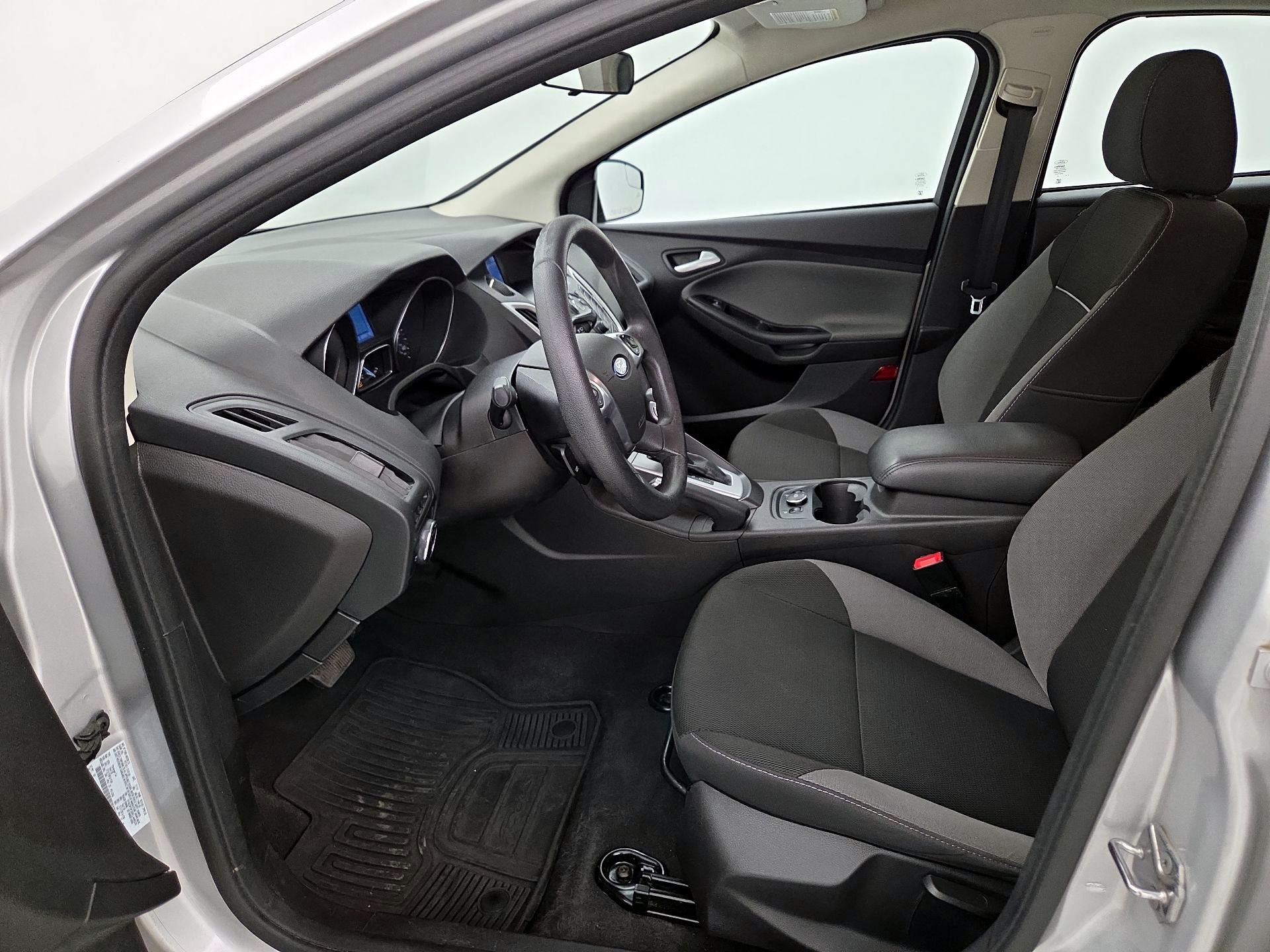 Thumbnail: 2014 Ford Focus - 11