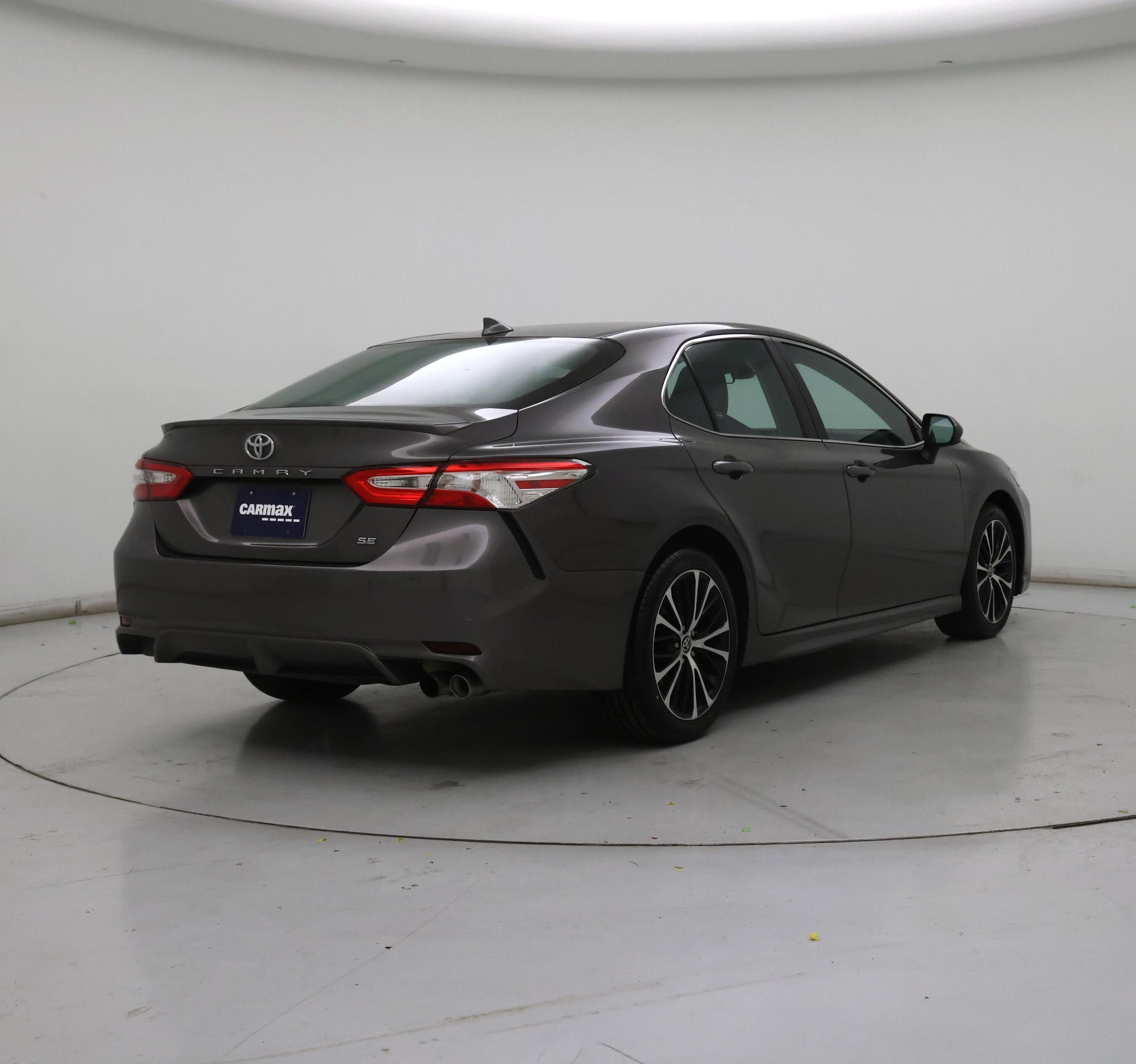 Thumbnail: 2020 Toyota Camry - 8