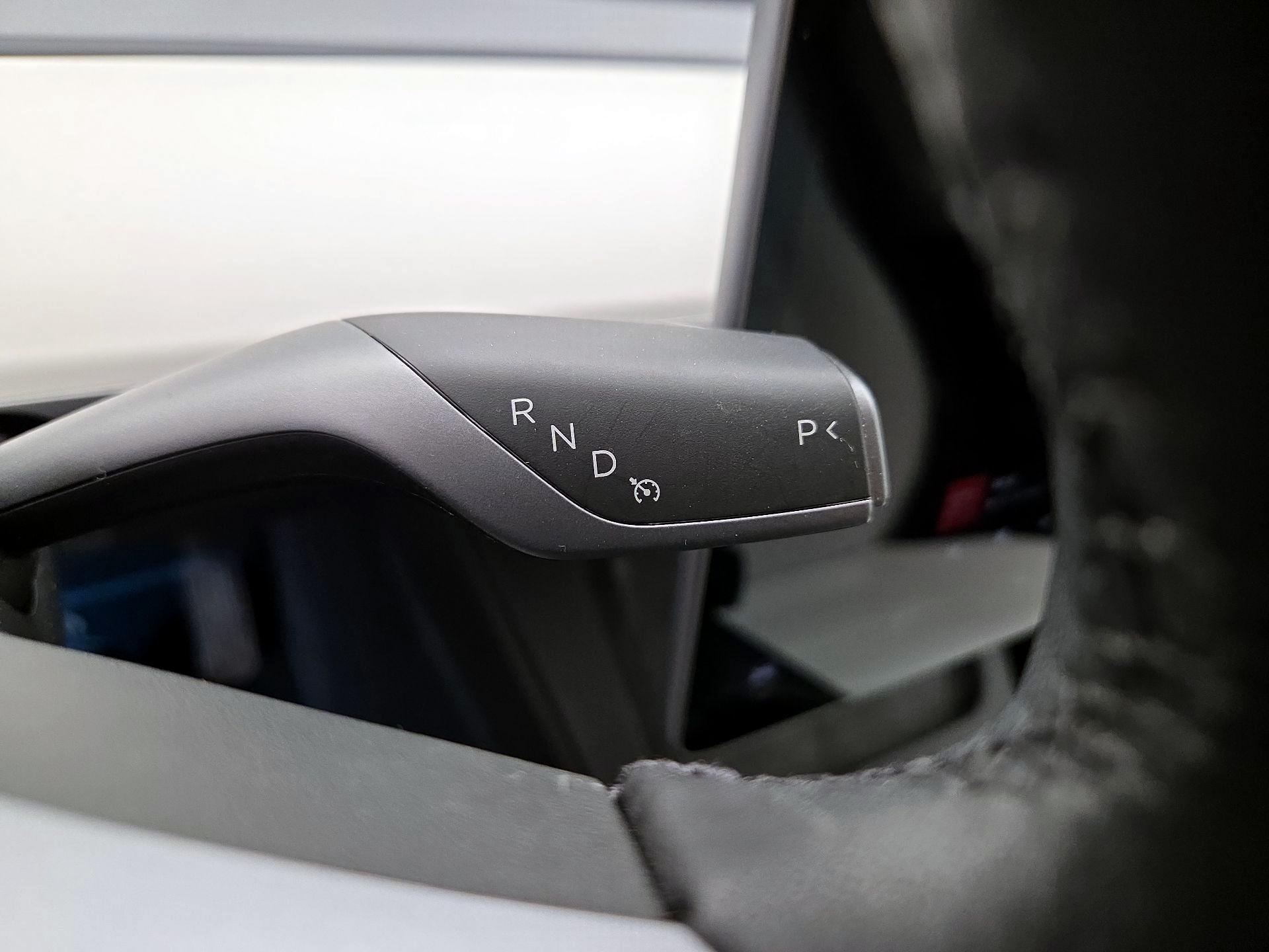 Thumbnail: 2023 Tesla Model Y - 17