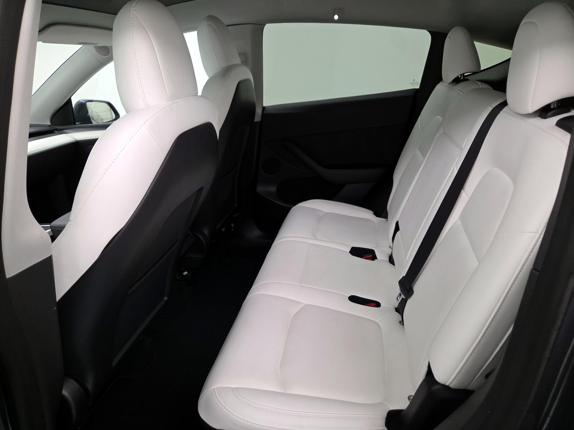 Thumbnail: 2023 Tesla Model Y - 19