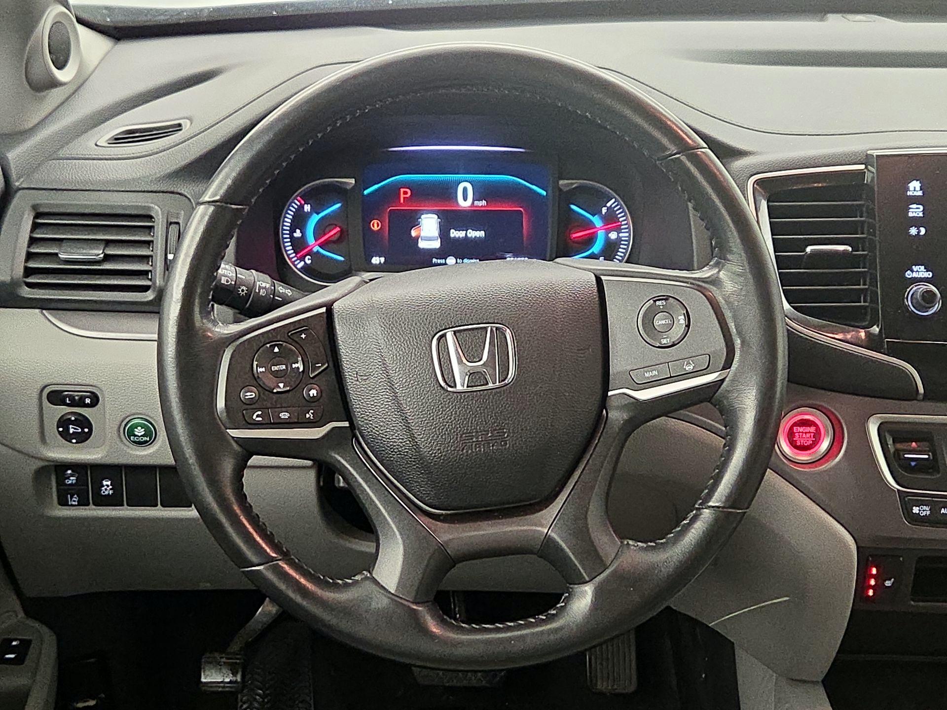 Thumbnail: 2019 Honda Pilot - 10