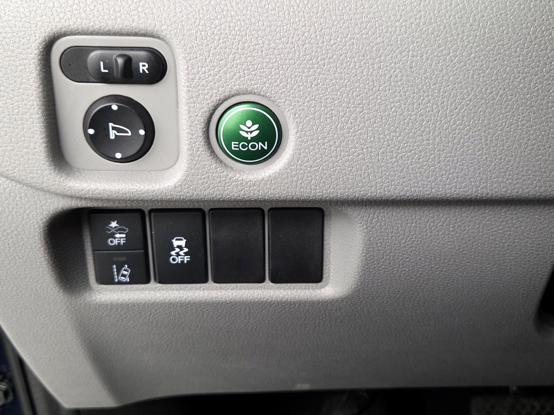 Thumbnail: 2019 Honda Pilot - 13