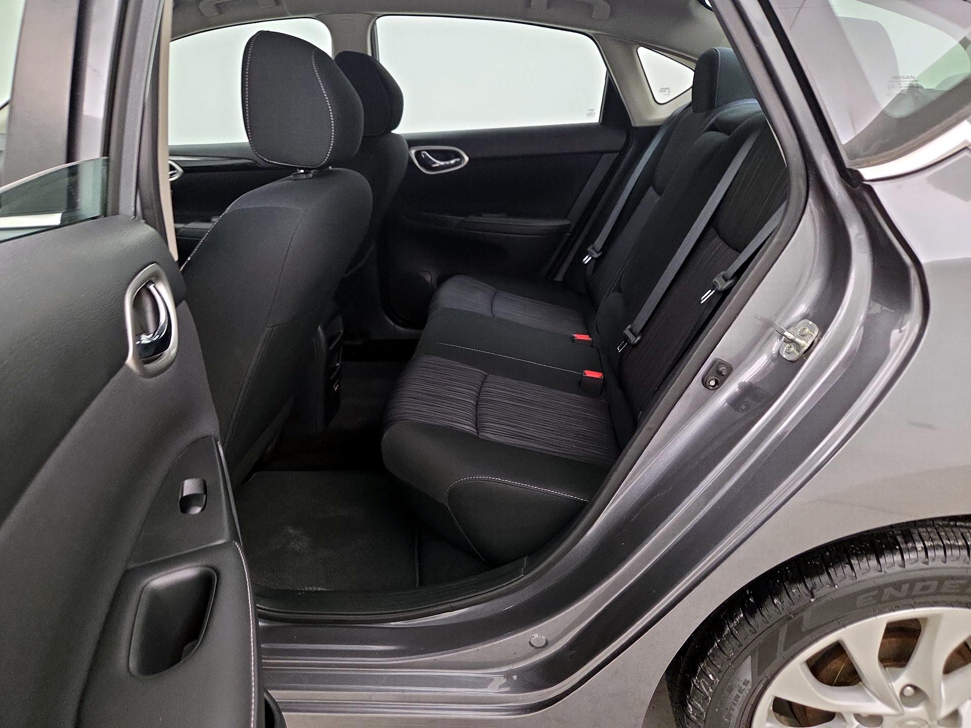 Thumbnail: 2019 Nissan Sentra - 19