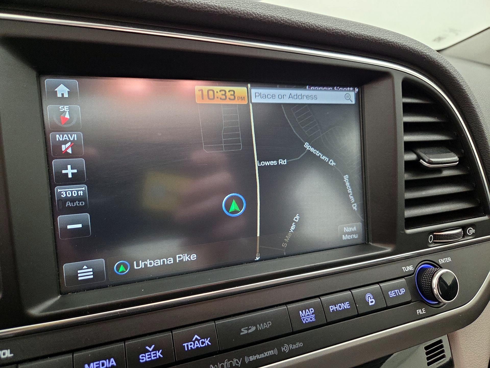 Thumbnail: 2017 Hyundai Elantra - 14