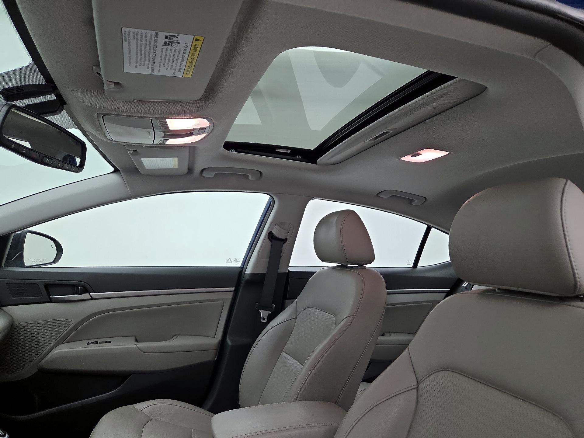 Thumbnail: 2017 Hyundai Elantra - 20