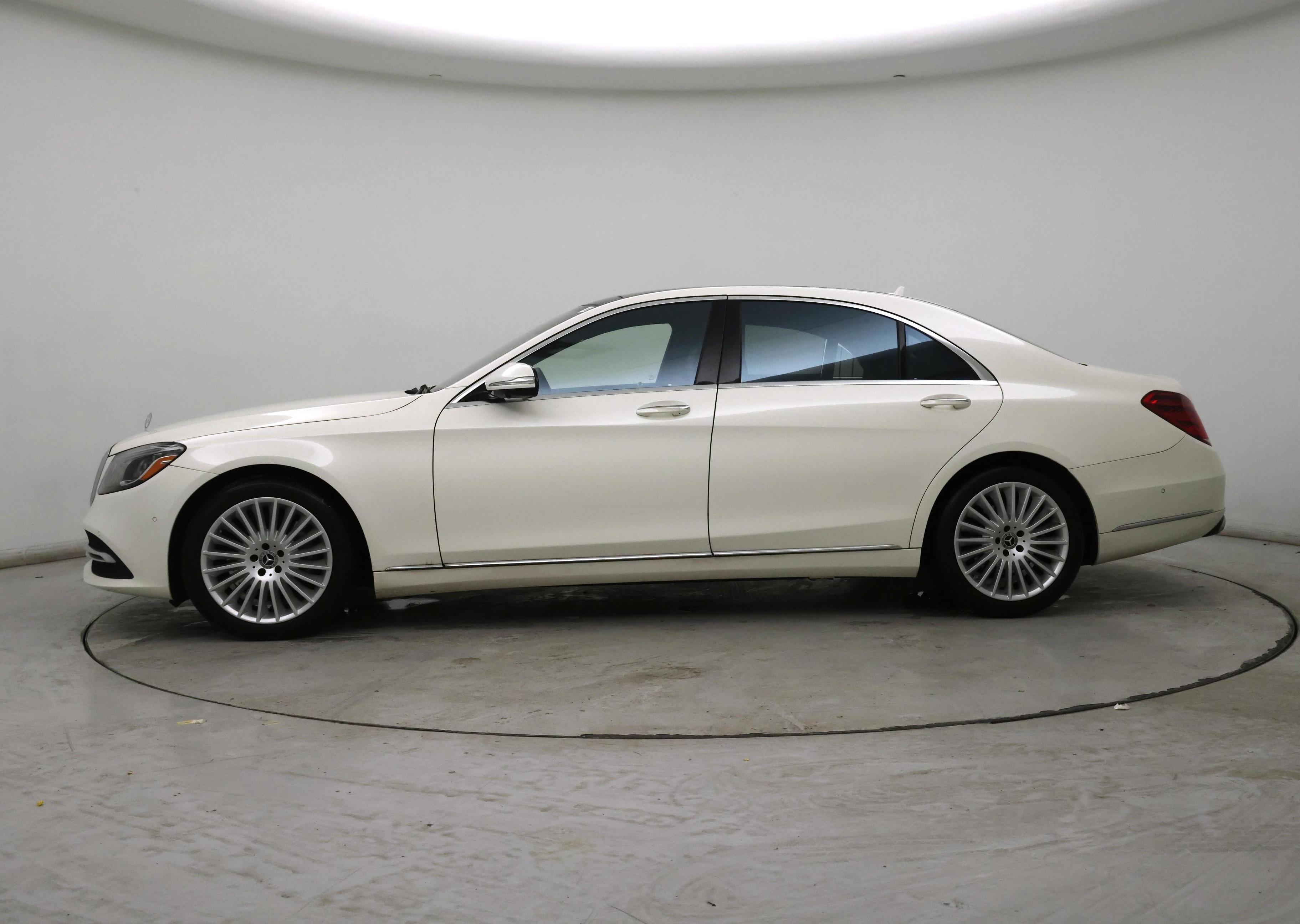Thumbnail: 2020 Mercedes-Benz S-Class - 3