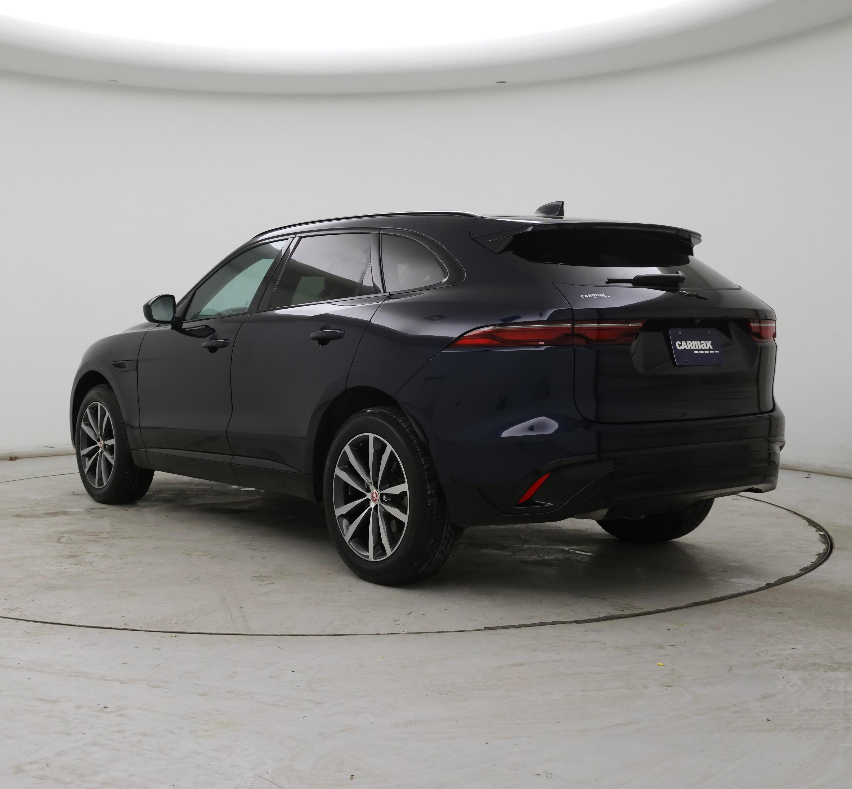 Thumbnail: 2023 Jaguar F-Pace - 2