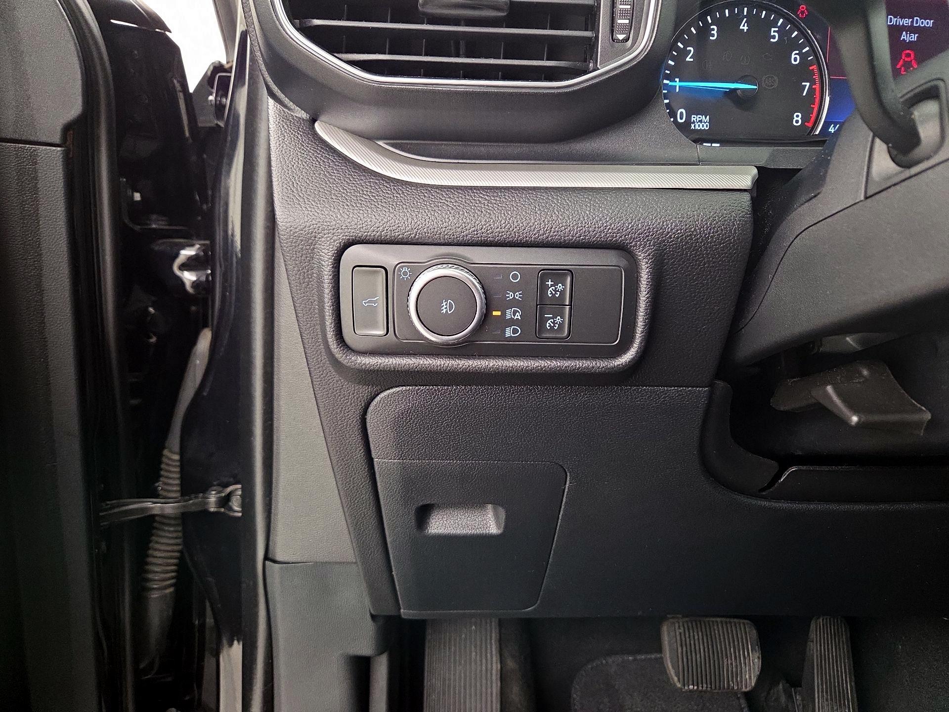 Thumbnail: 2020 Ford Explorer - 13