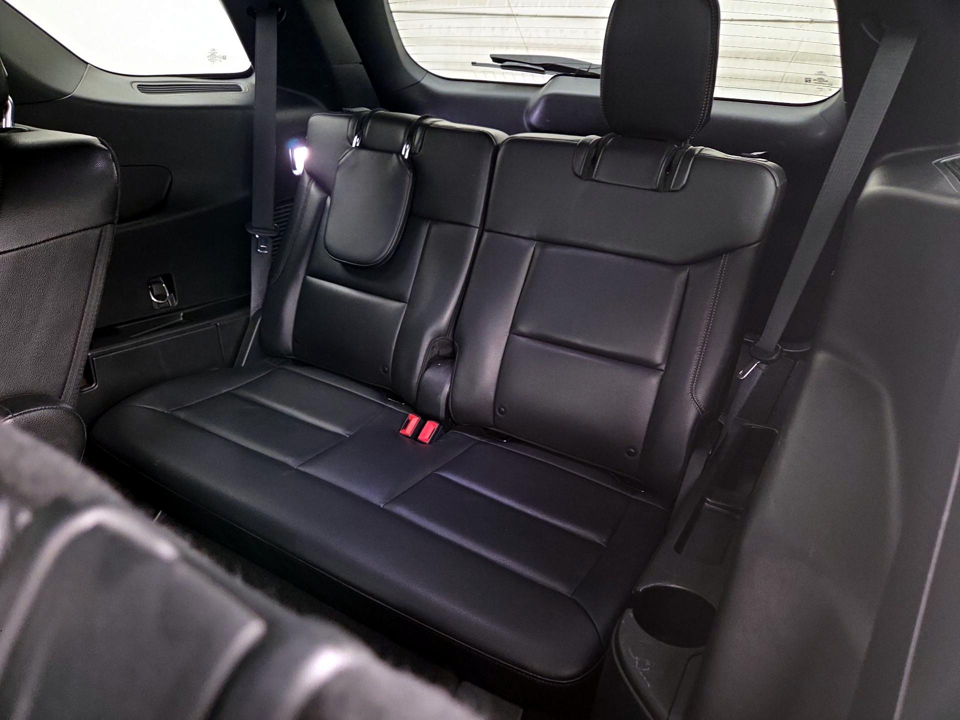 Thumbnail: 2020 Ford Explorer - 20