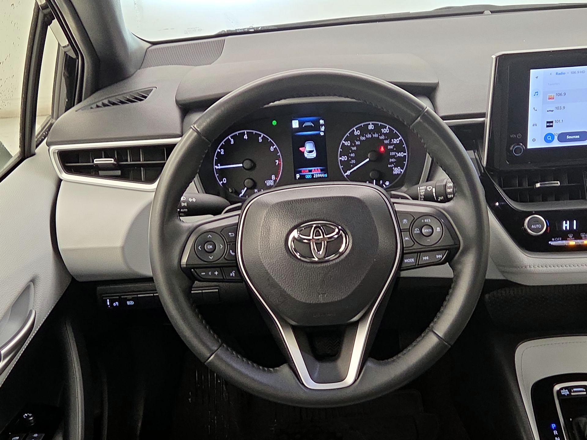 Thumbnail: 2025 Toyota Corolla - 10