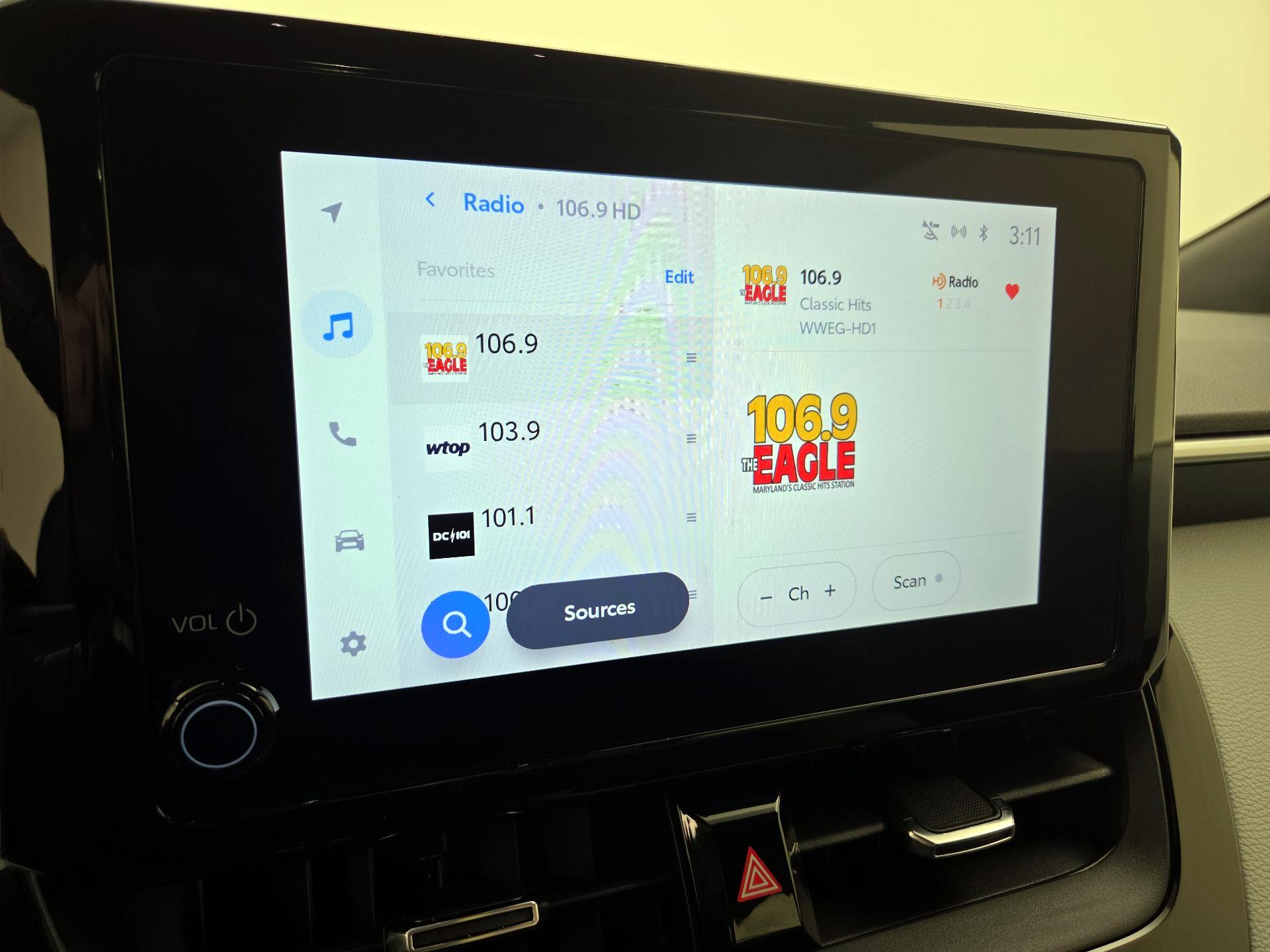 Thumbnail: 2025 Toyota Corolla - 15