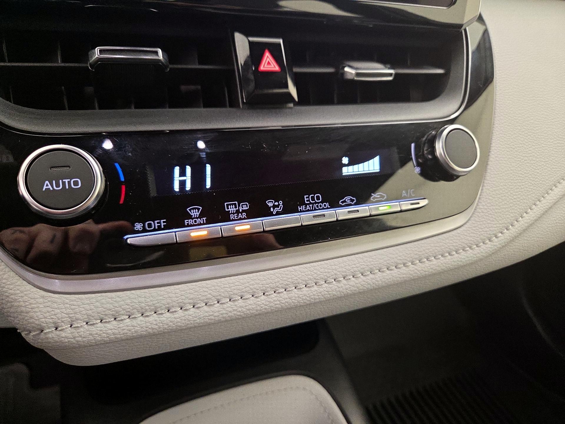 Thumbnail: 2025 Toyota Corolla - 16