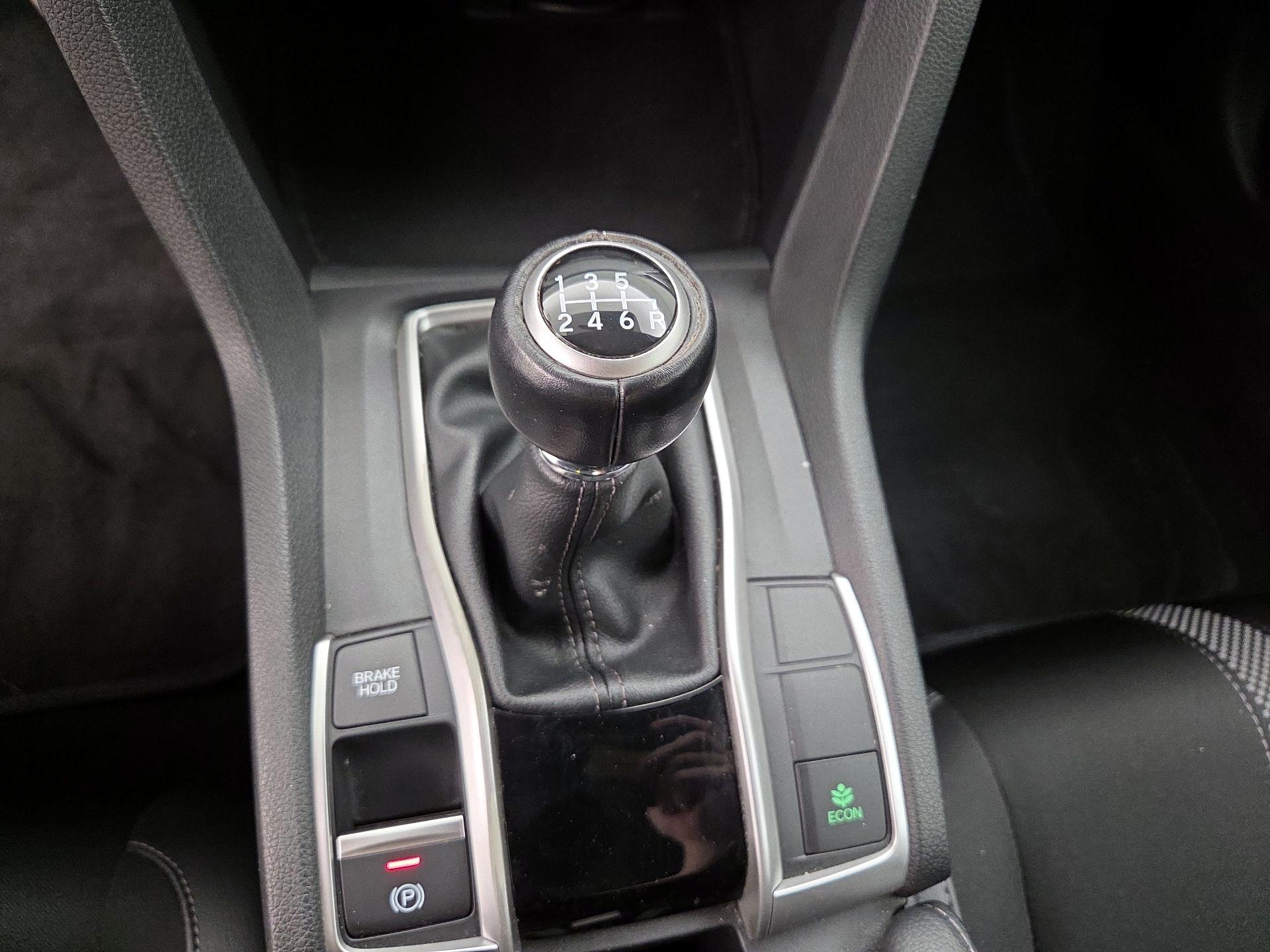 Thumbnail: 2020 Honda Civic - 17