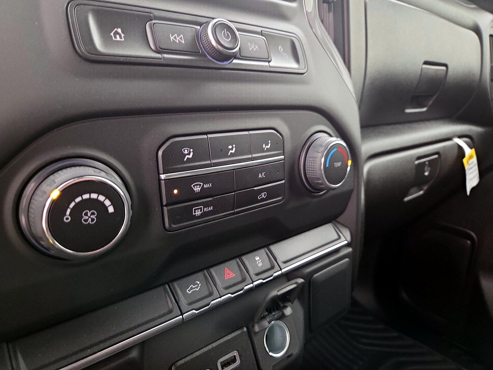 Thumbnail: 2022 Chevrolet Silverado 2500 - 14