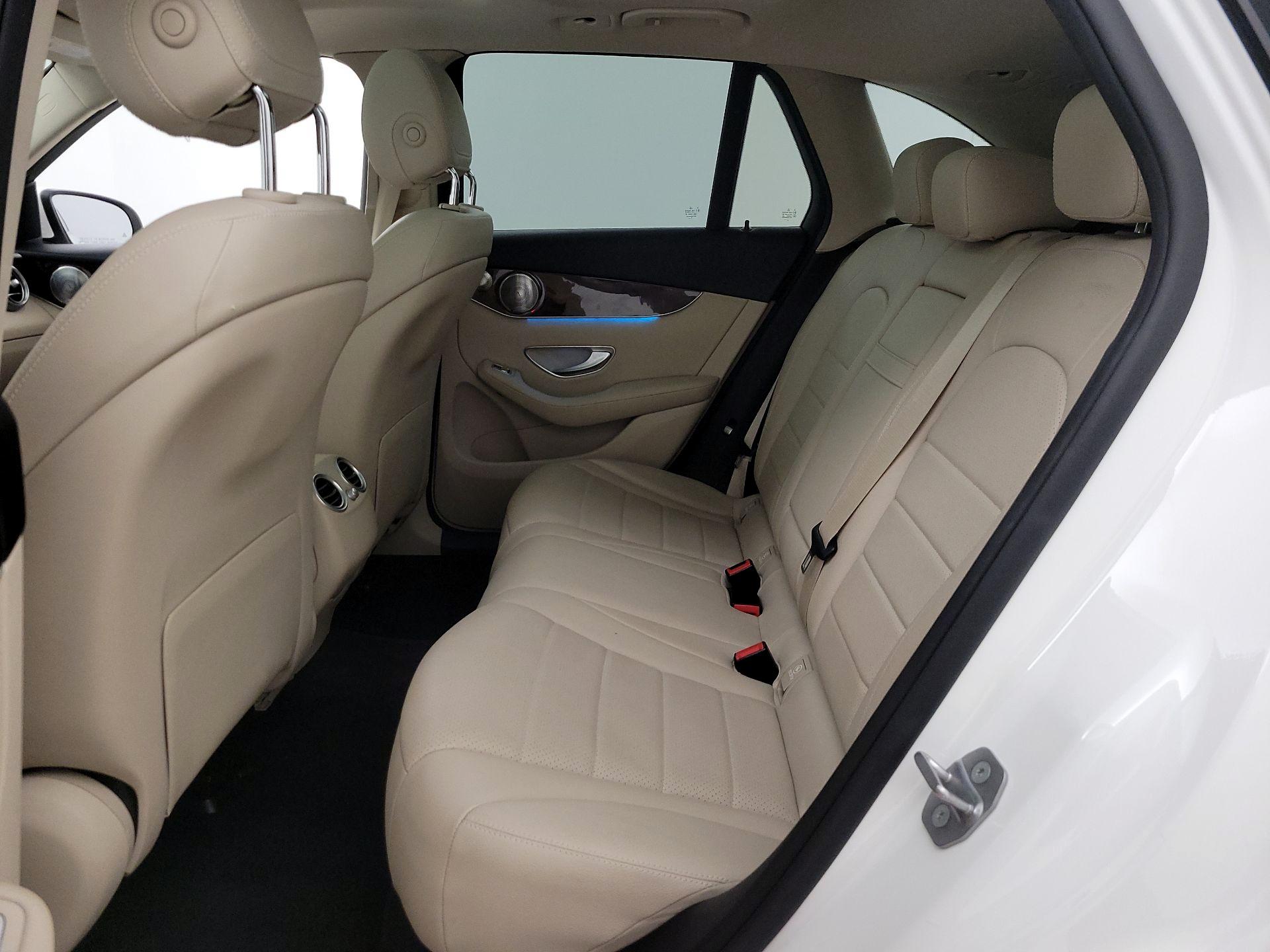 Thumbnail: 2017 Mercedes-Benz GLC - 10