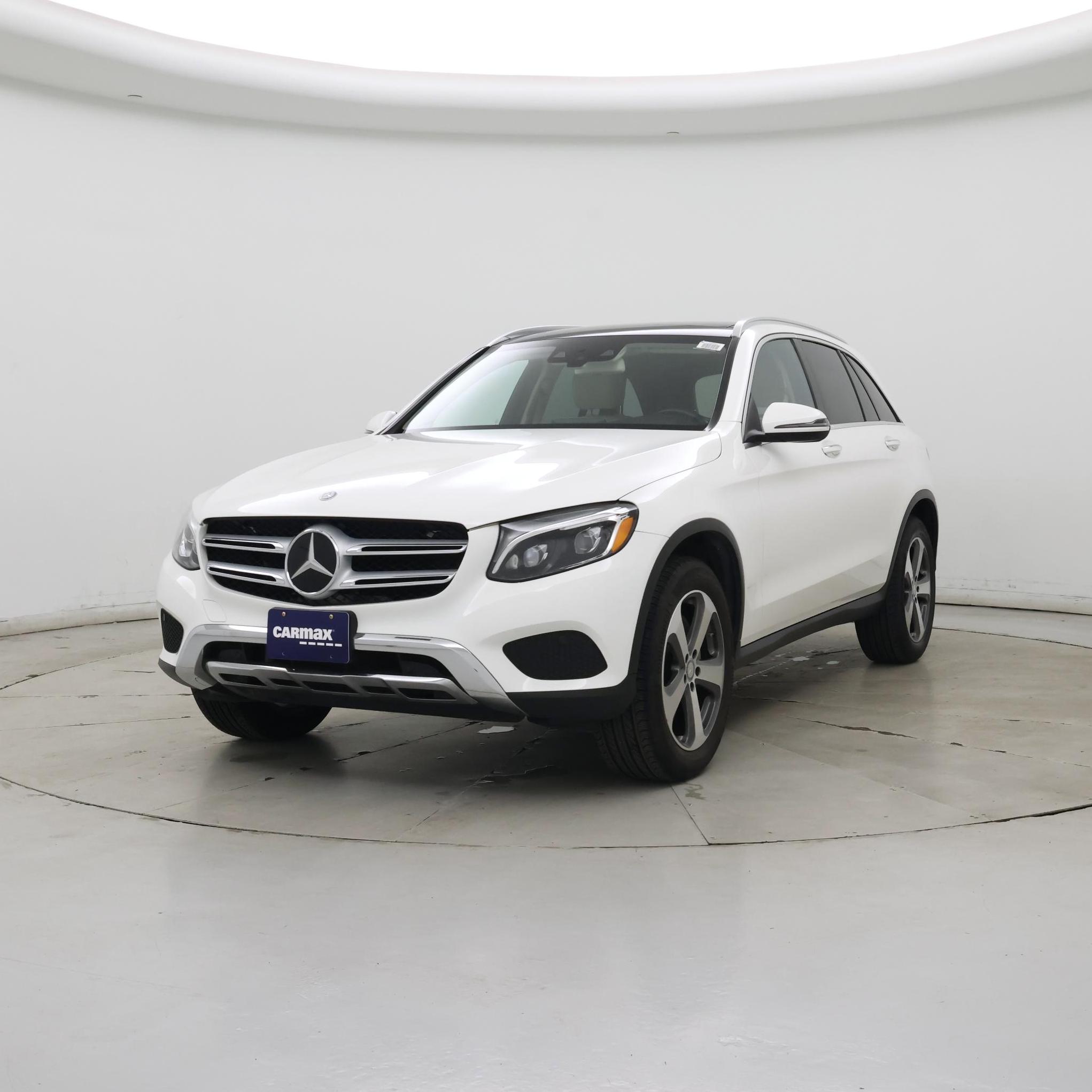 Thumbnail: 2017 Mercedes-Benz GLC - 4