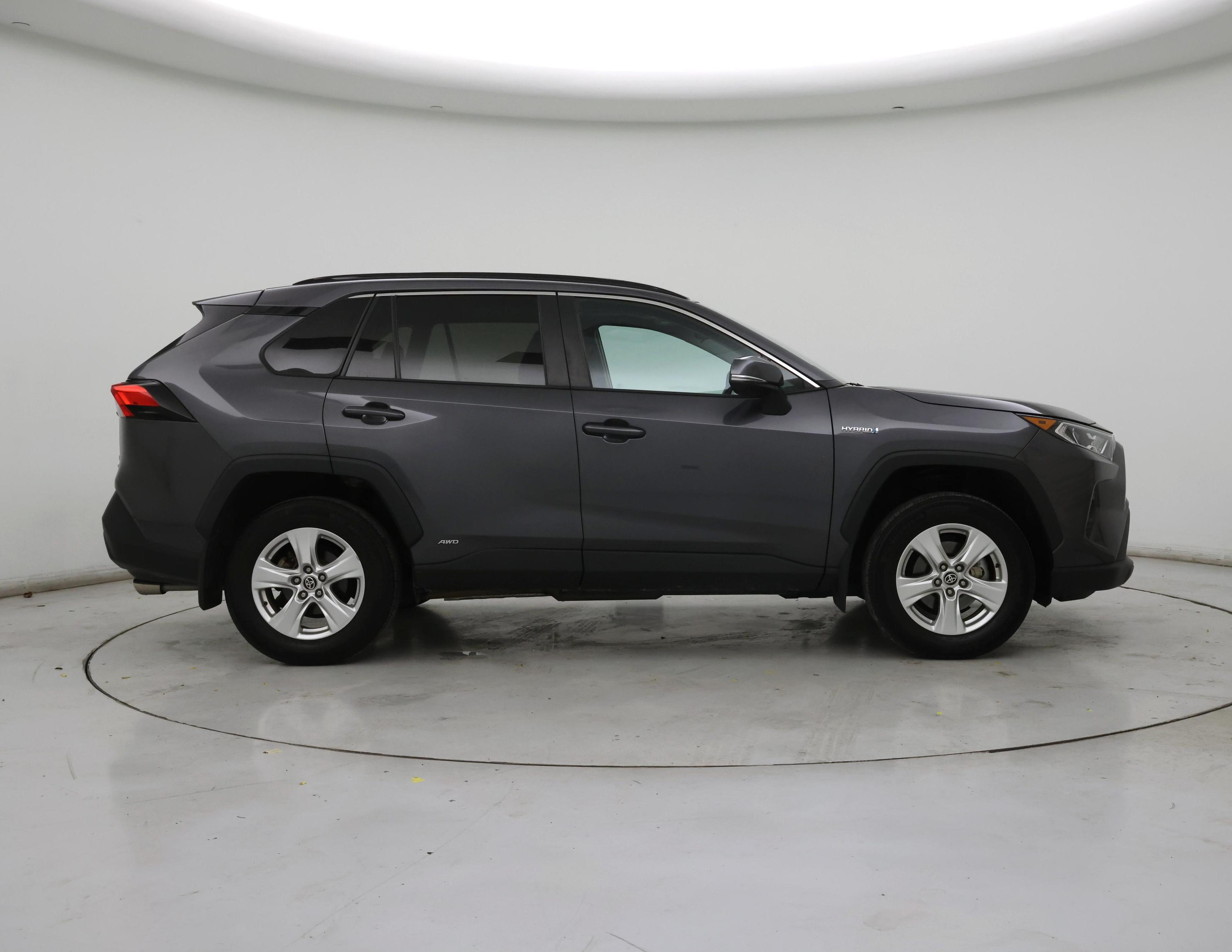 Thumbnail: 2021 Toyota RAV4 - 7