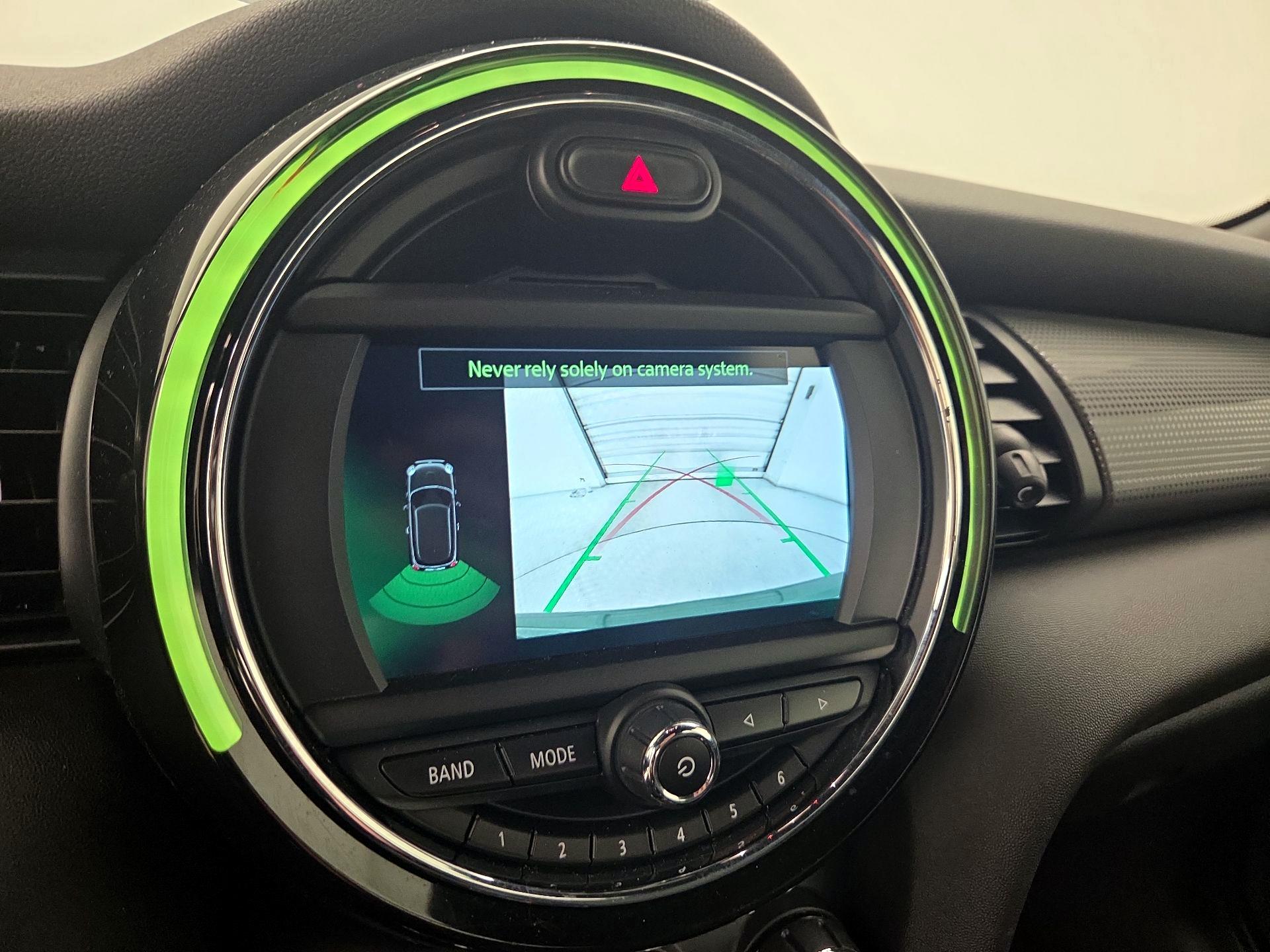 Thumbnail: 2020 MINI Cooper Hardtop - 14