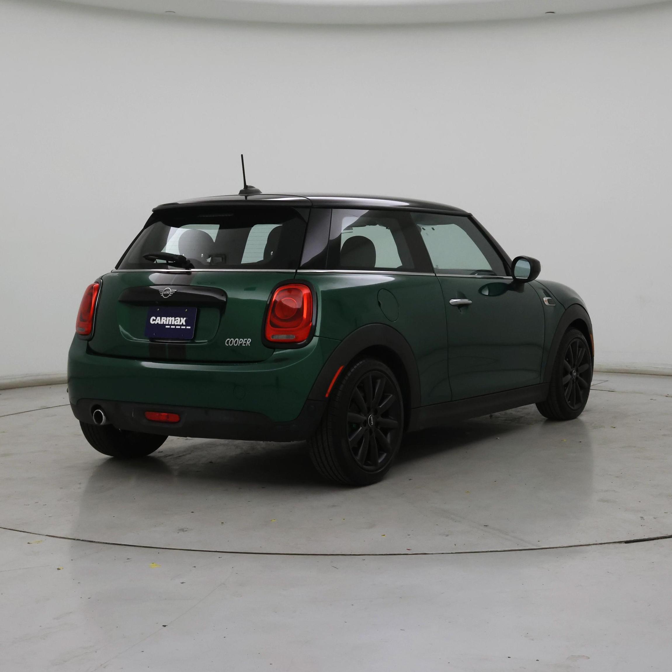 Thumbnail: 2020 MINI Cooper Hardtop - 8