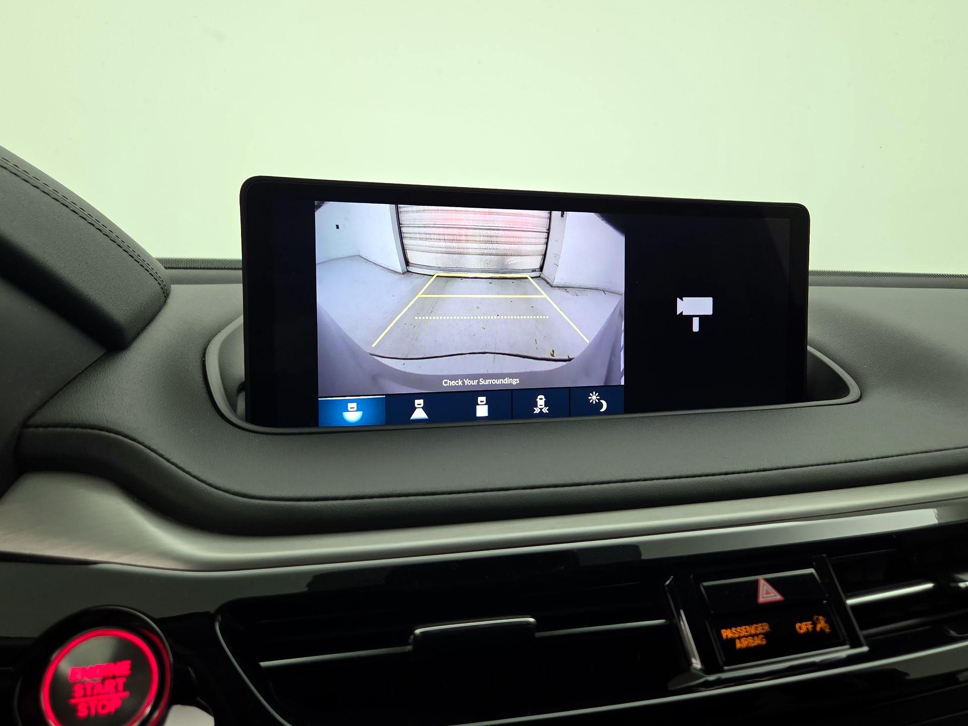 Thumbnail: 2022 Acura MDX - 15