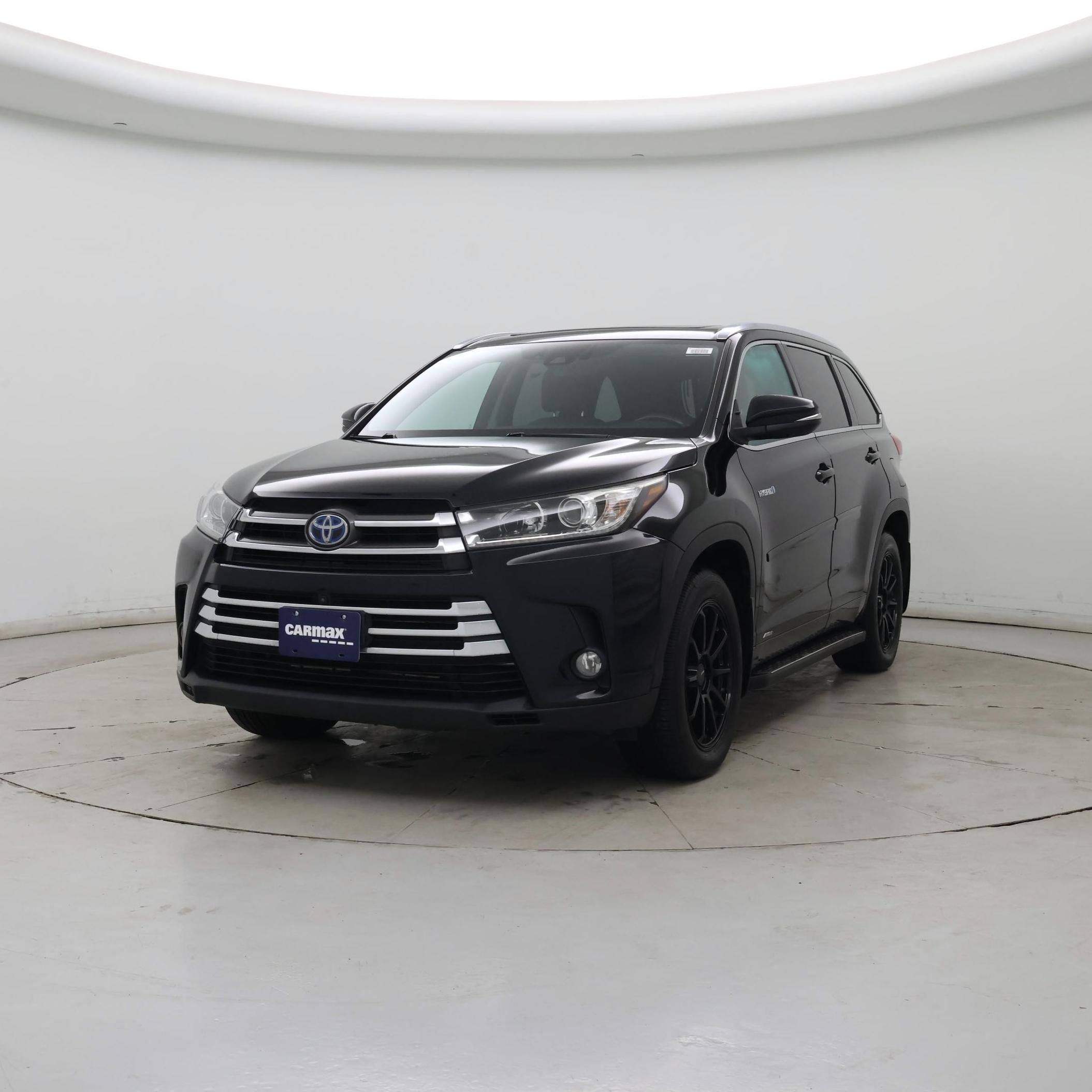 Thumbnail: 2018 Toyota Highlander - 4