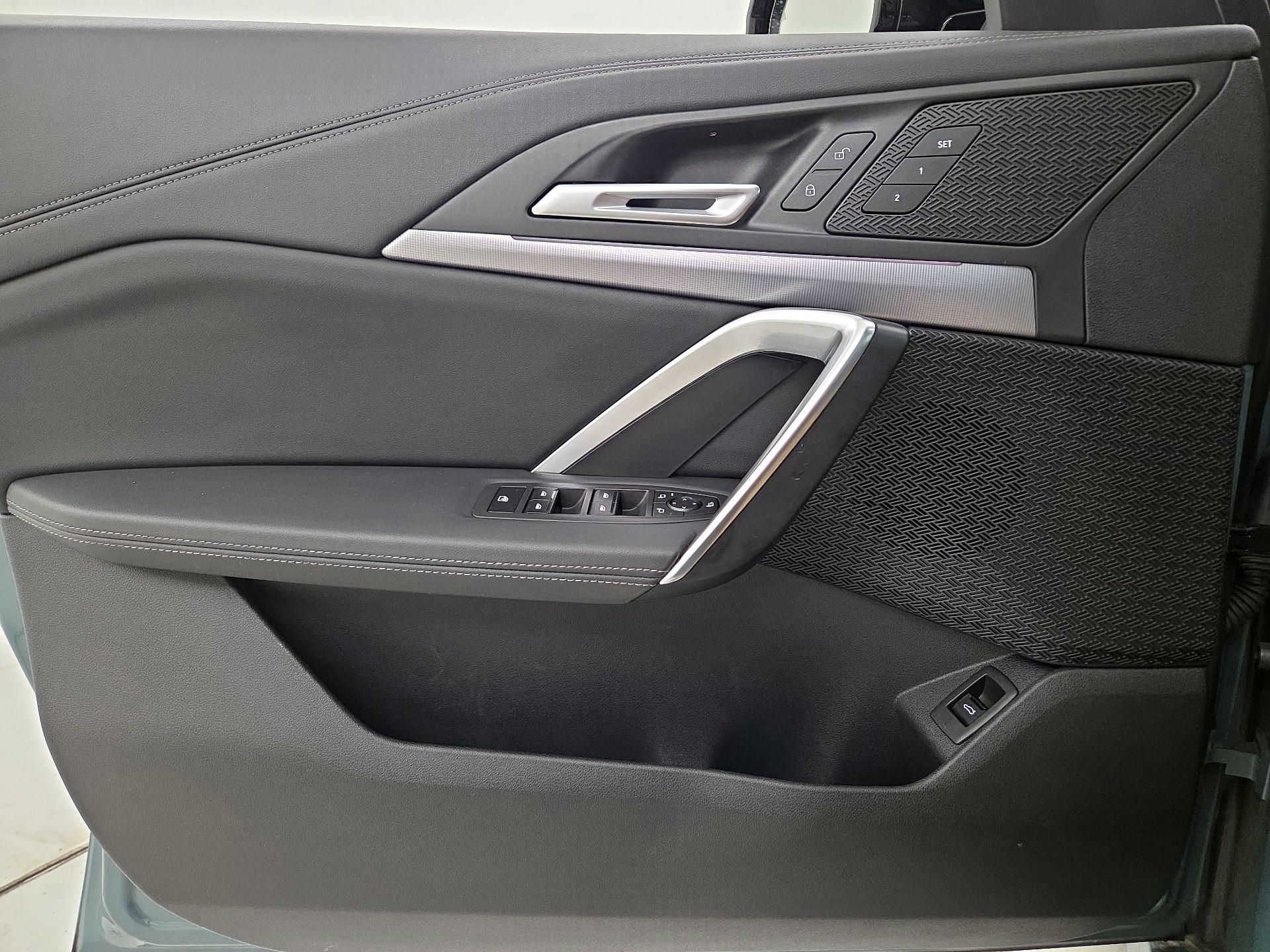 Thumbnail: 2023 BMW X1 - 12