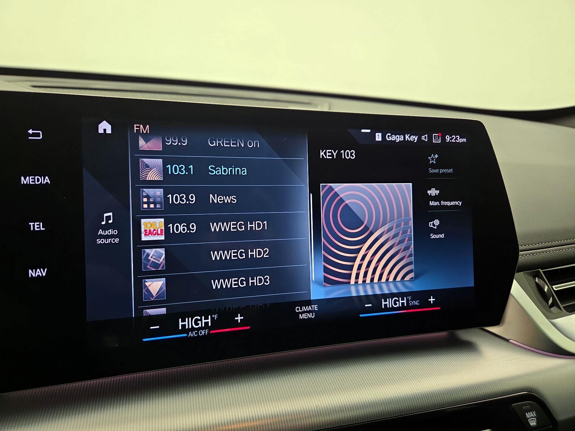 Thumbnail: 2023 BMW X1 - 16