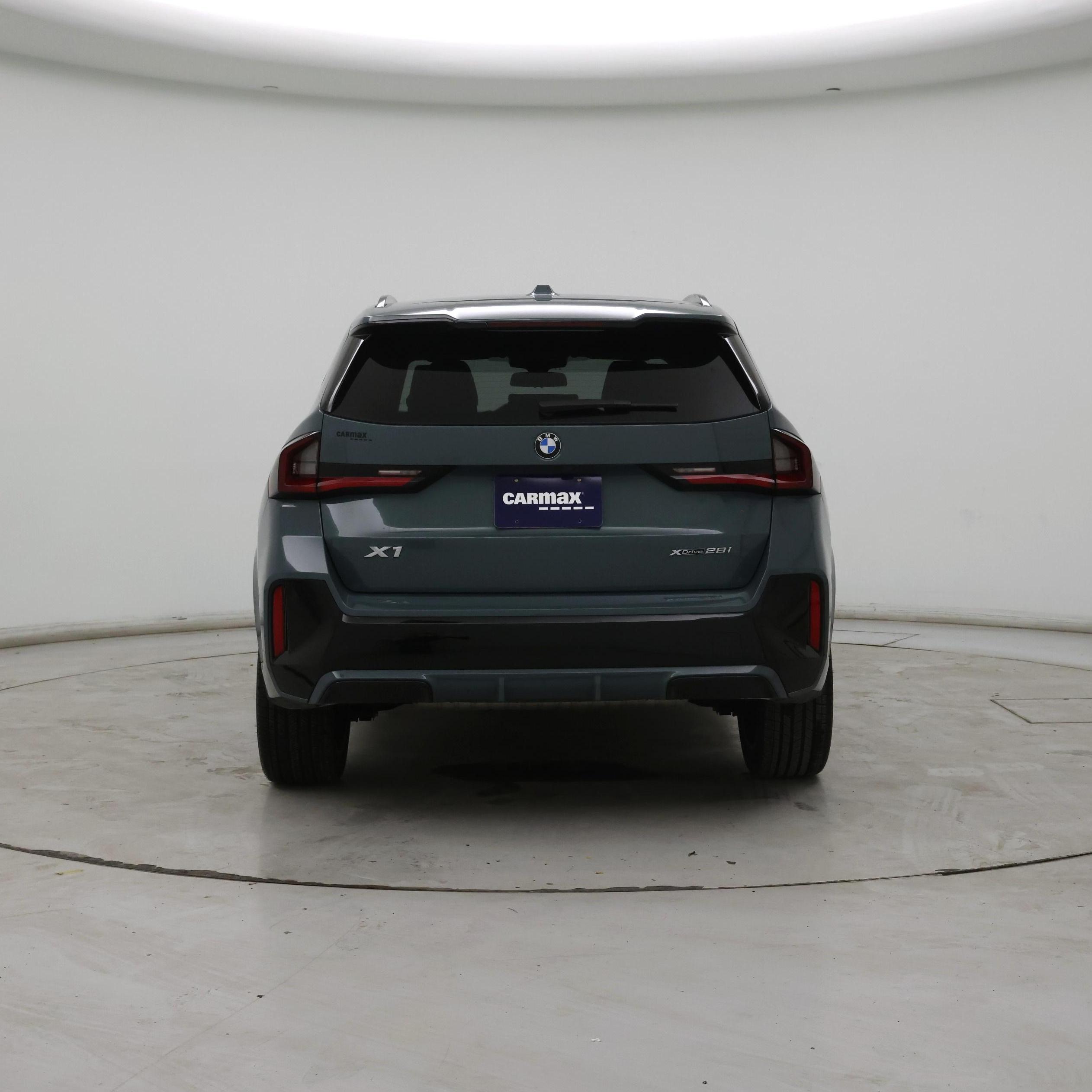 Thumbnail: 2023 BMW X1 - 6