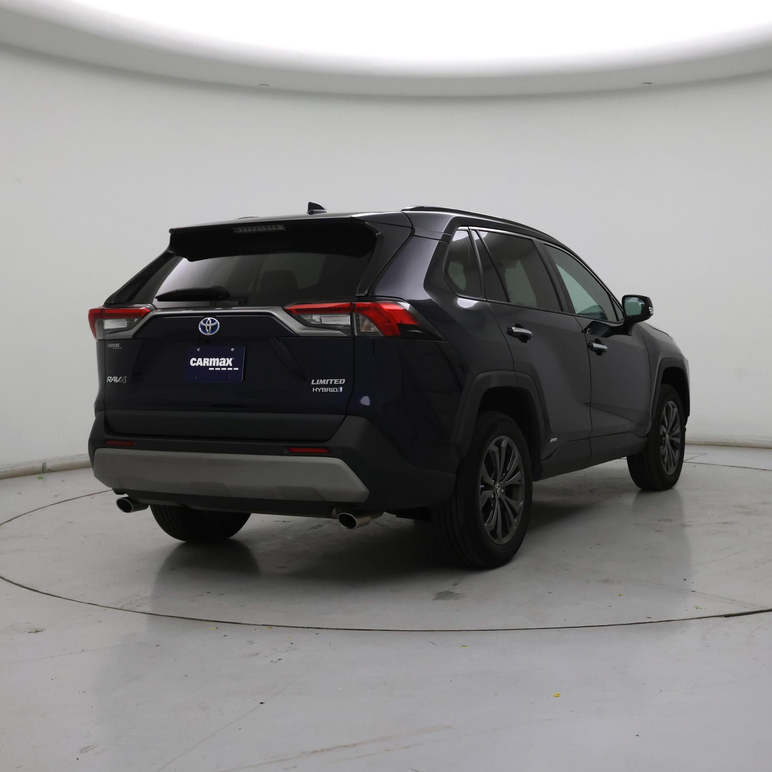 Thumbnail: 2023 Toyota RAV4 - 8