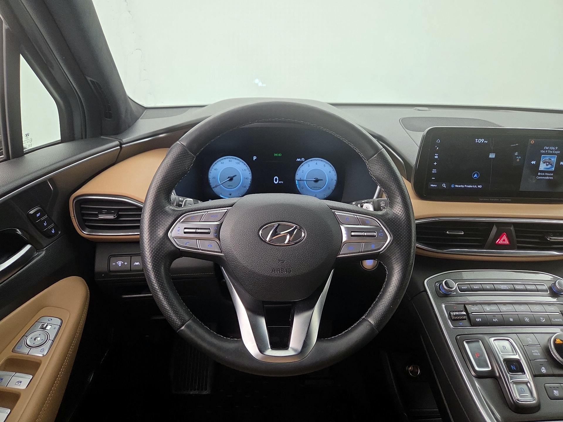 Thumbnail: 2023 Hyundai Santa Fe - 10