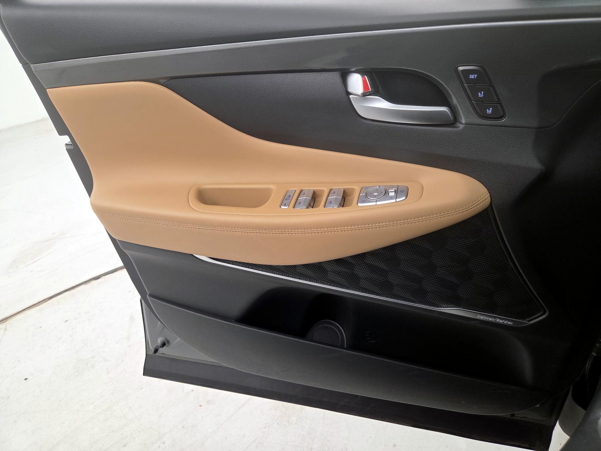 Thumbnail: 2023 Hyundai Santa Fe - 12