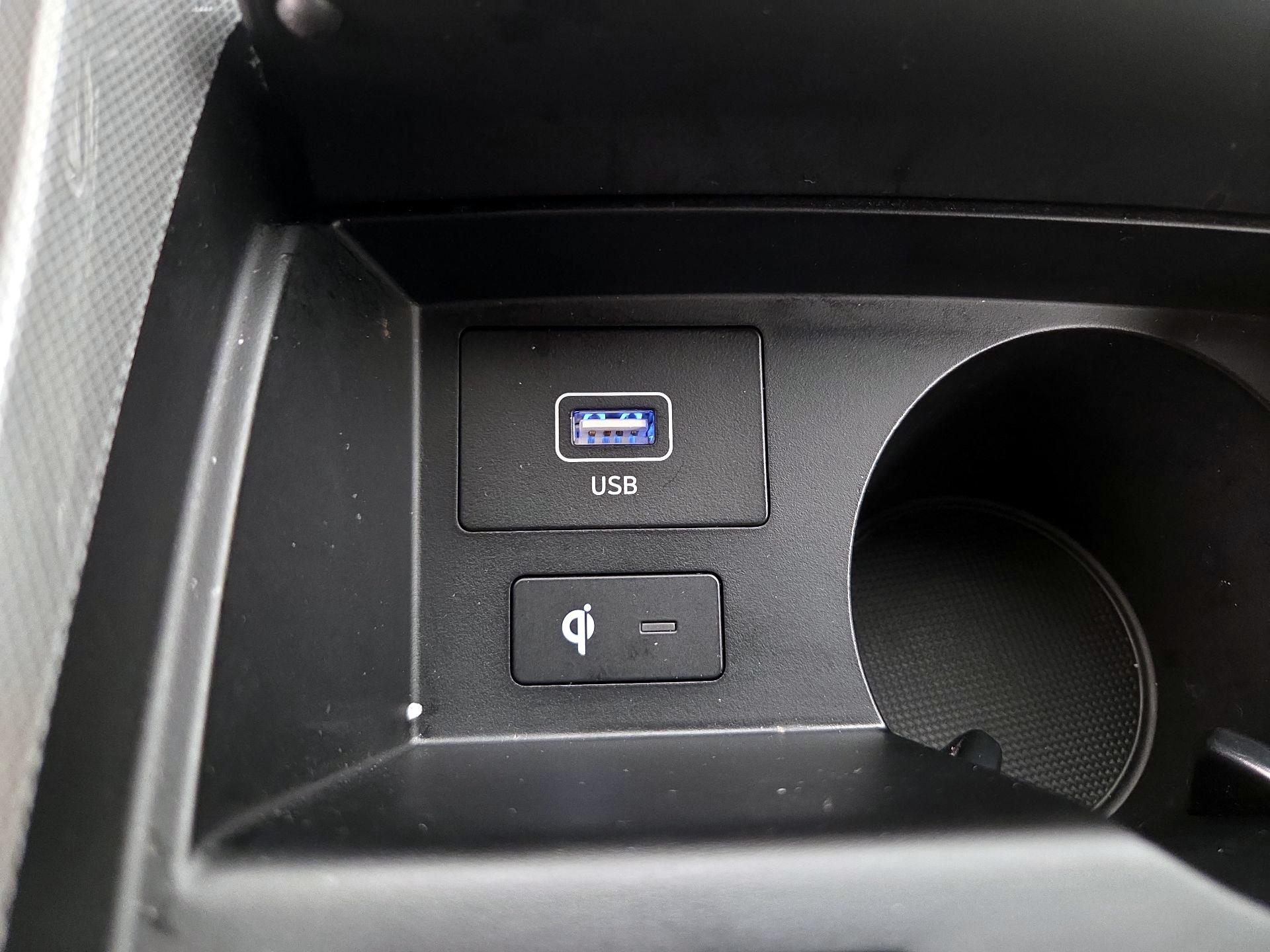 Thumbnail: 2023 Hyundai Santa Fe - 19