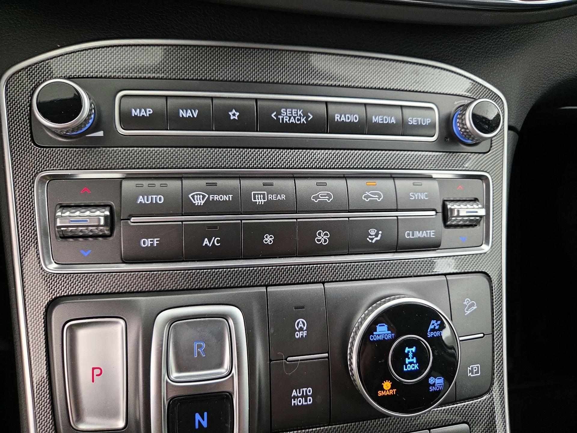 Thumbnail: 2023 Hyundai Santa Fe - 17