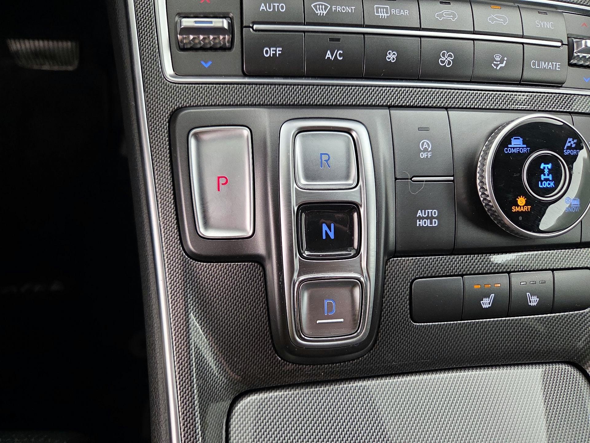 Thumbnail: 2023 Hyundai Santa Fe - 18