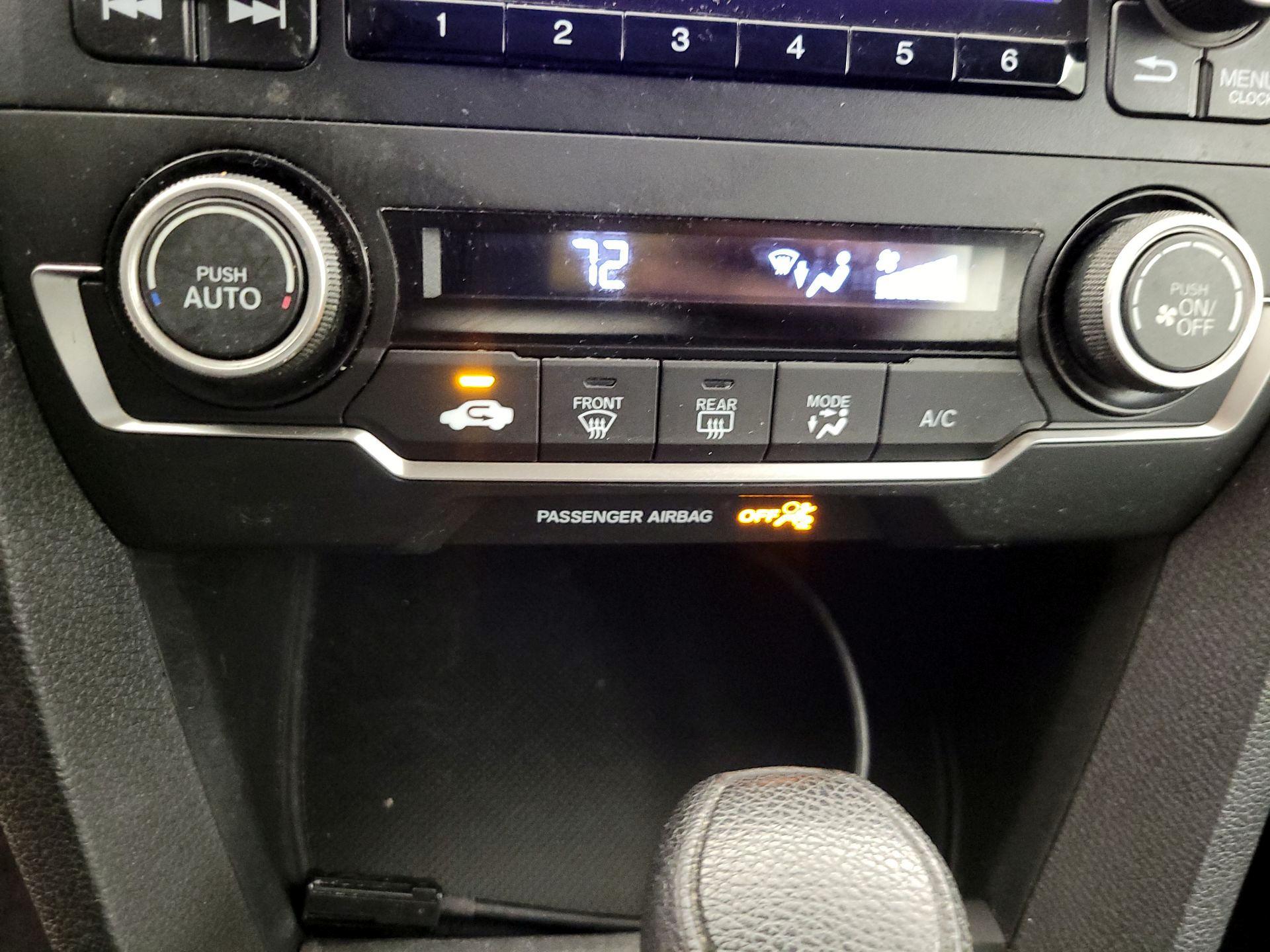 Thumbnail: 2019 Honda Civic - 16