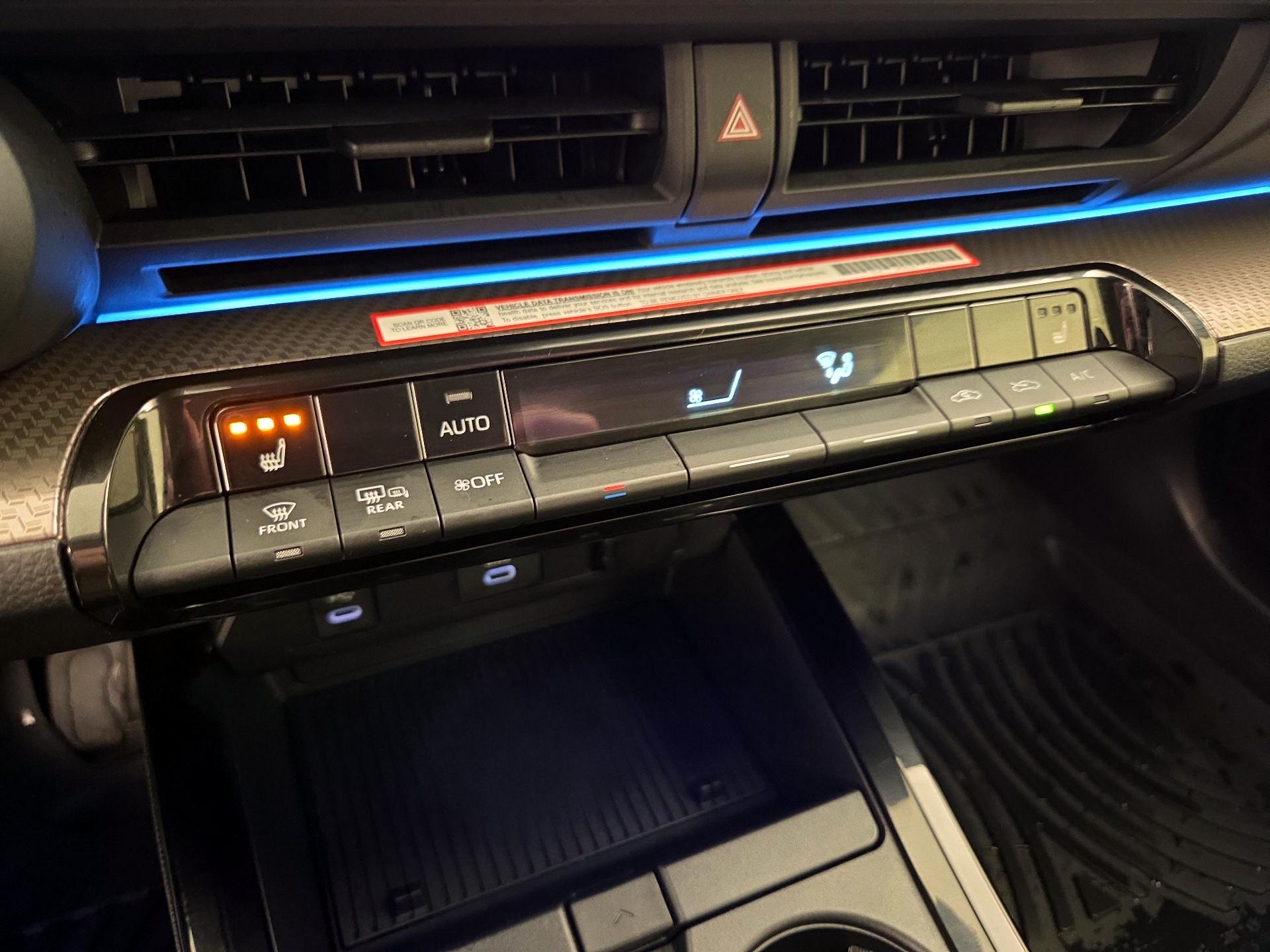 Thumbnail: 2025 Toyota Prius - 16