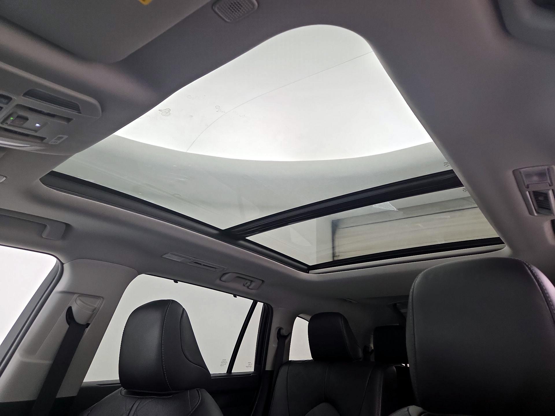 Thumbnail: 2024 Toyota Highlander - 19