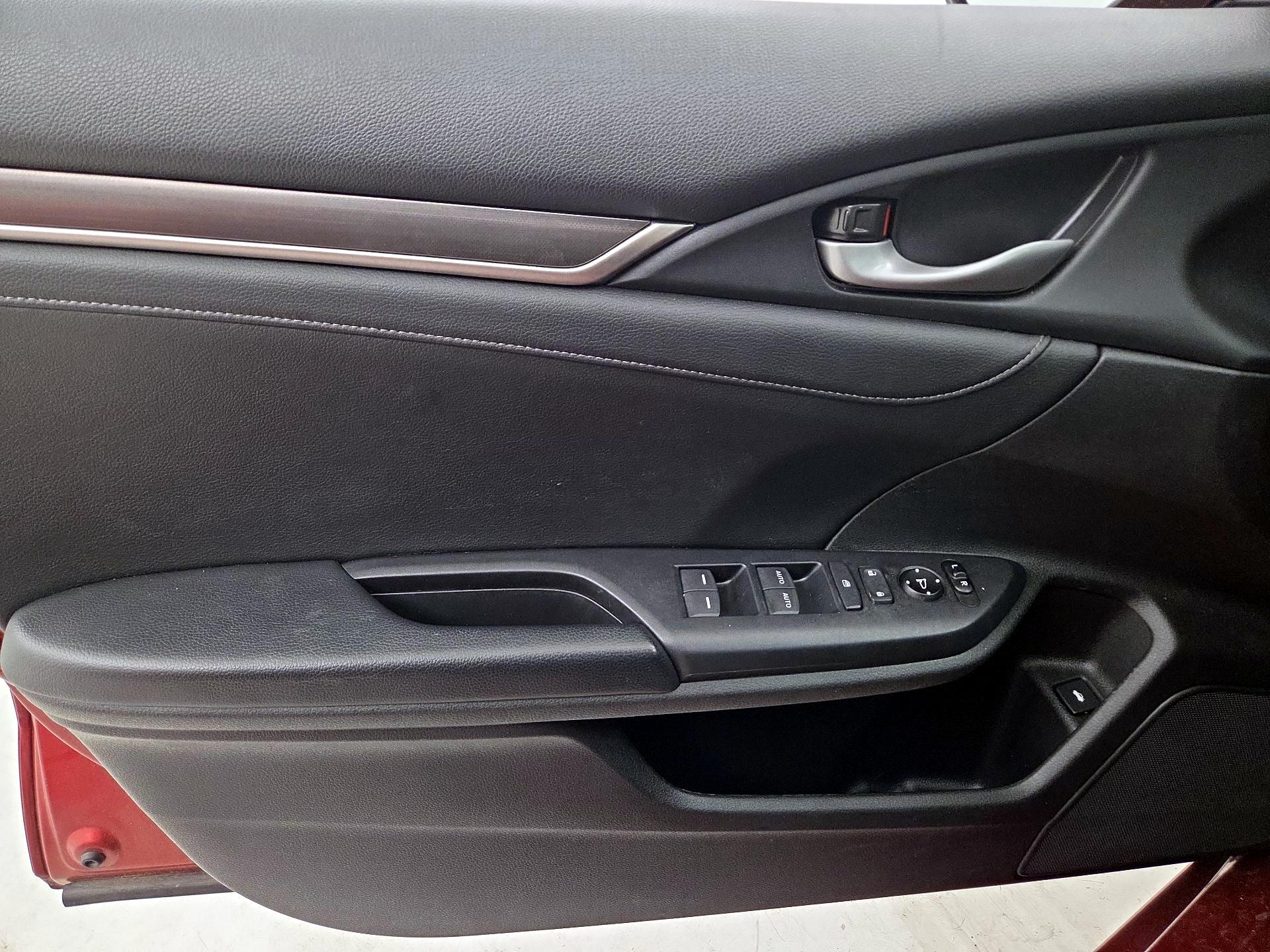 Thumbnail: 2020 Honda Civic - 12