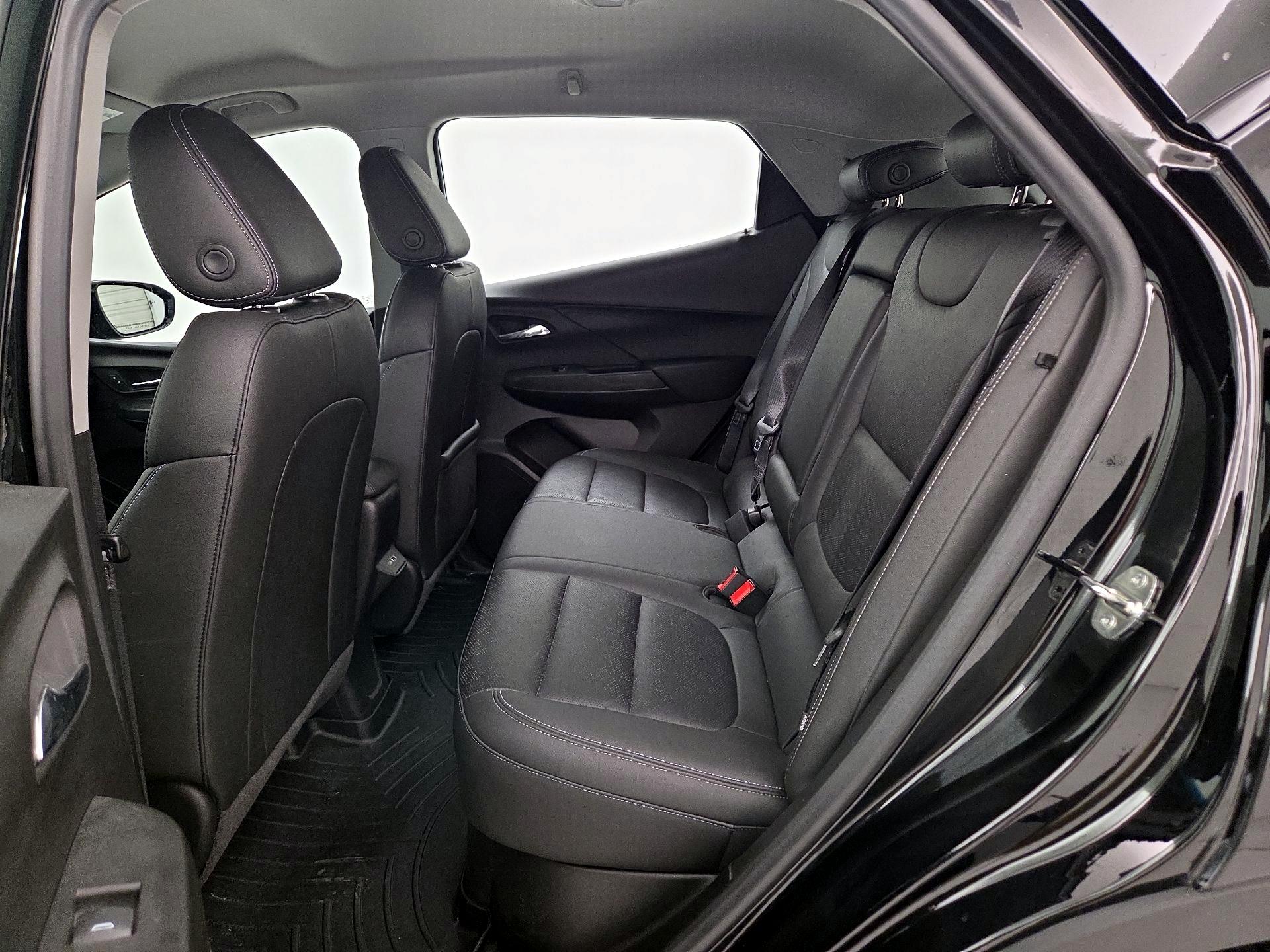 Thumbnail: 2022 Chevrolet Bolt EV - 19