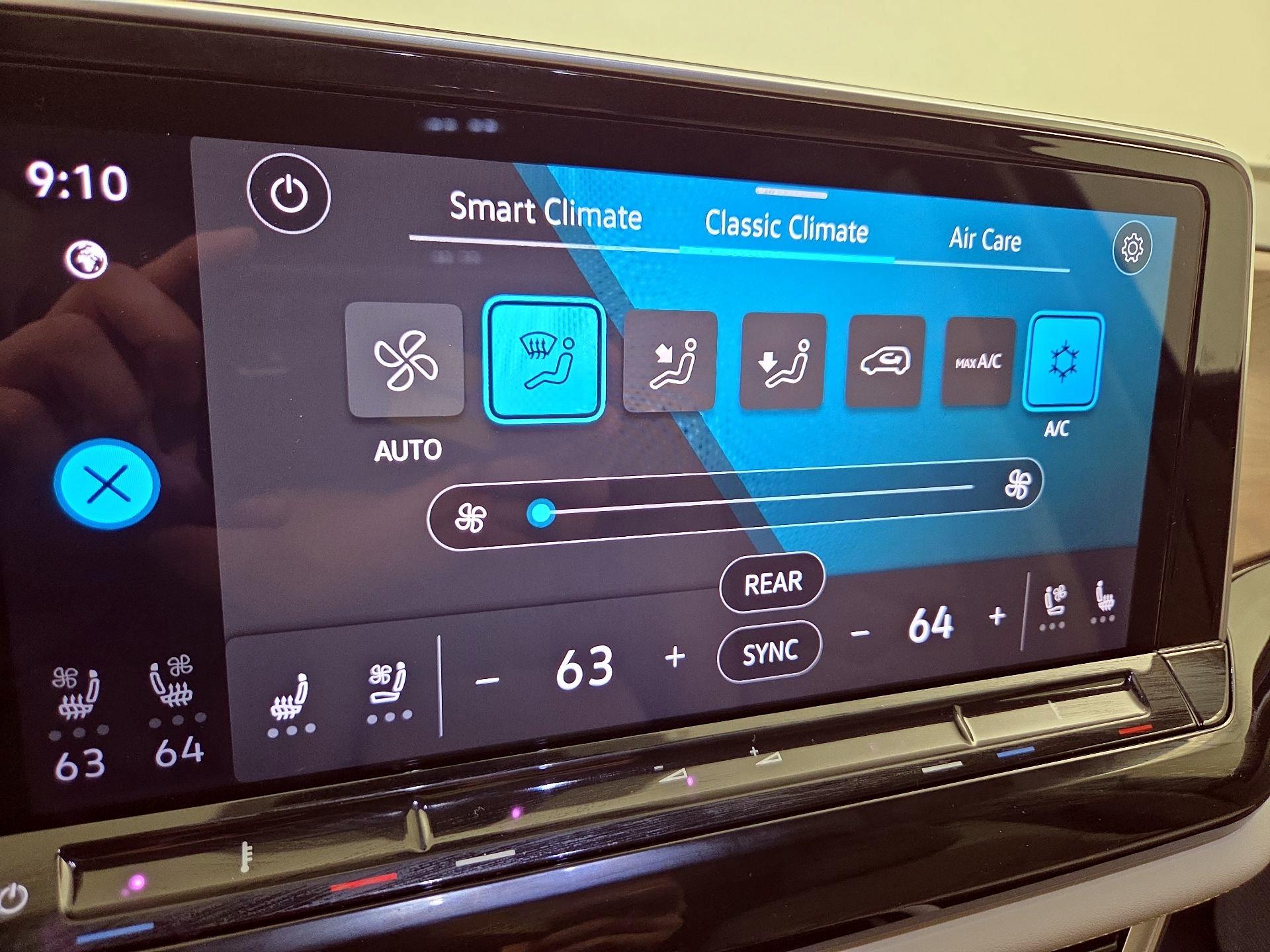 Thumbnail: 2025 Volkswagen Atlas - 16