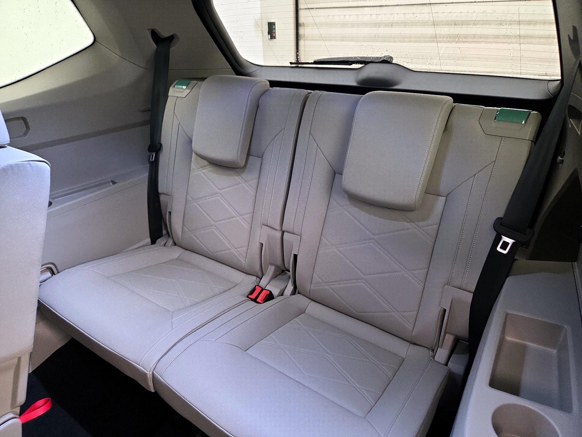 Thumbnail: 2025 Volkswagen Atlas - 20