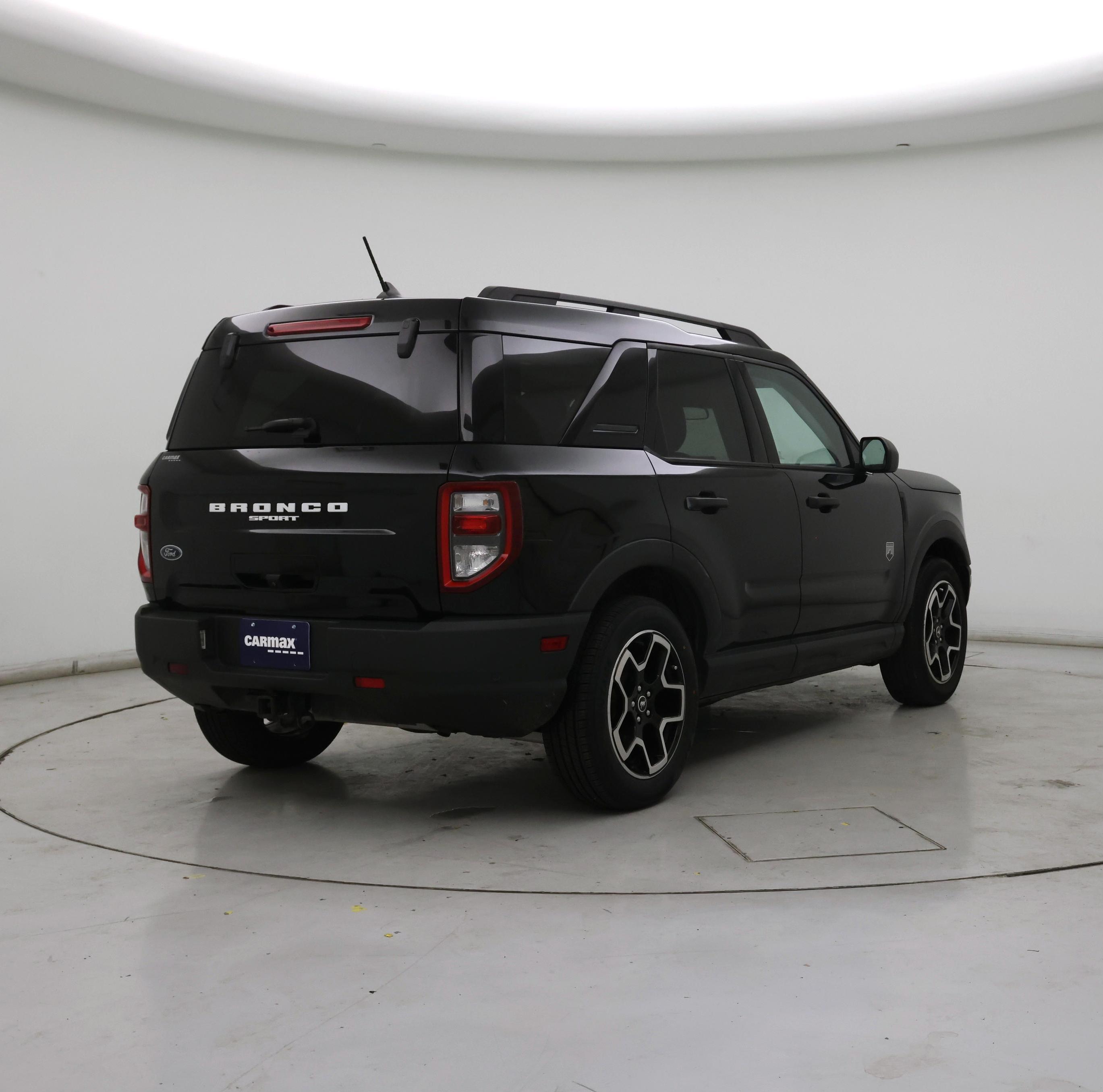 Thumbnail: 2021 Ford Bronco Sport - 8