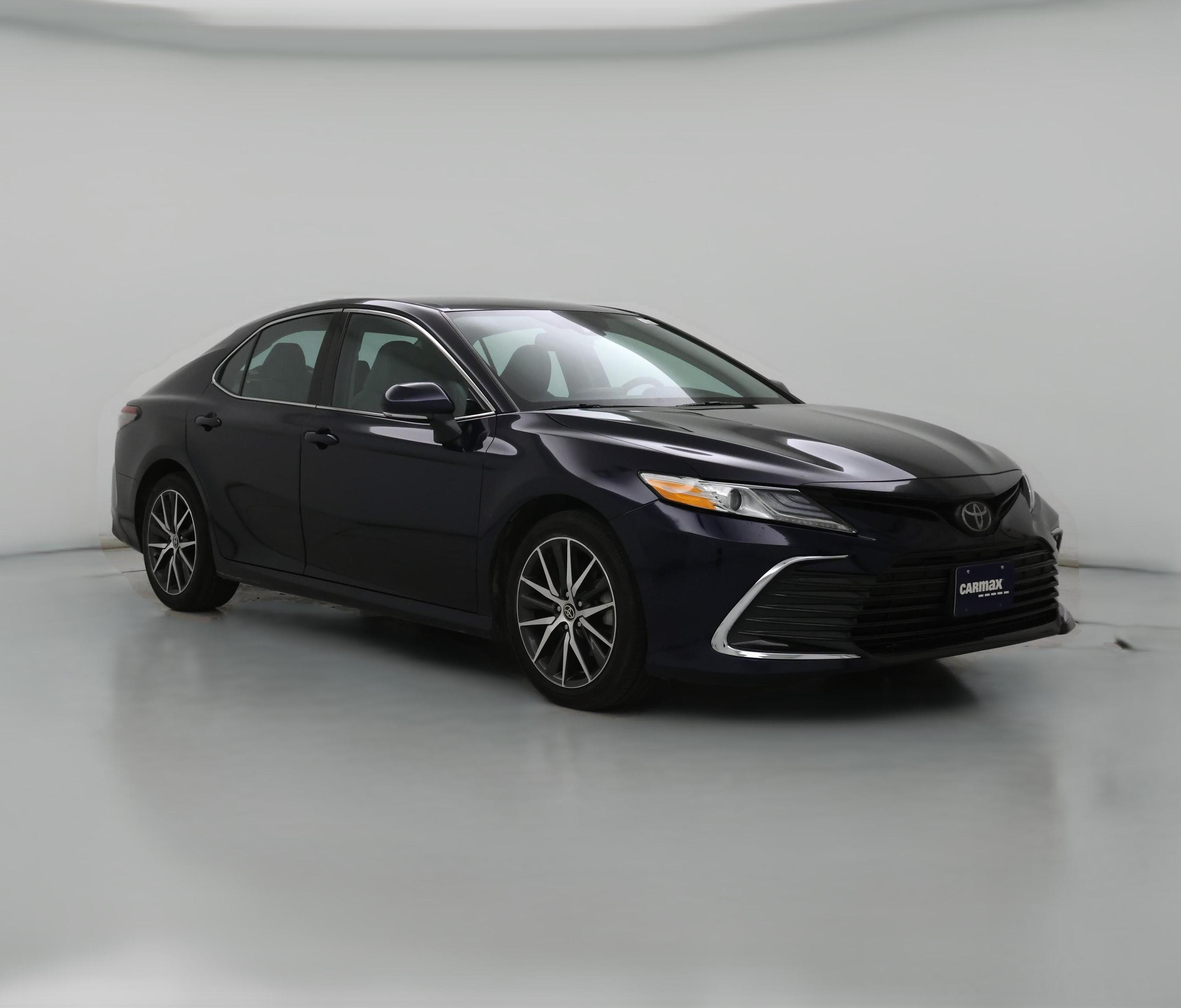 Thumbnail: 2022 Toyota Camry - 1