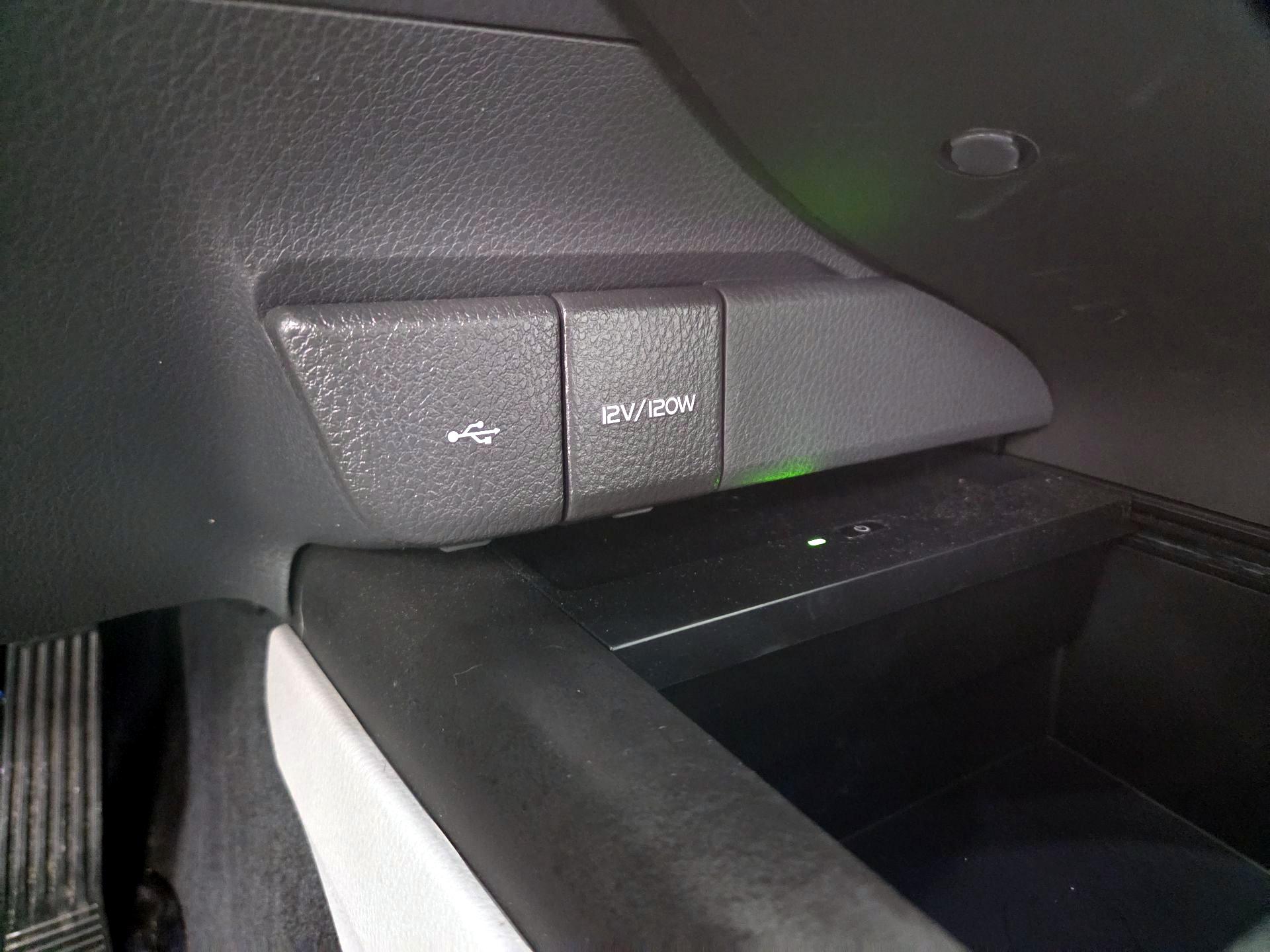 Thumbnail: 2022 Toyota Camry - 18