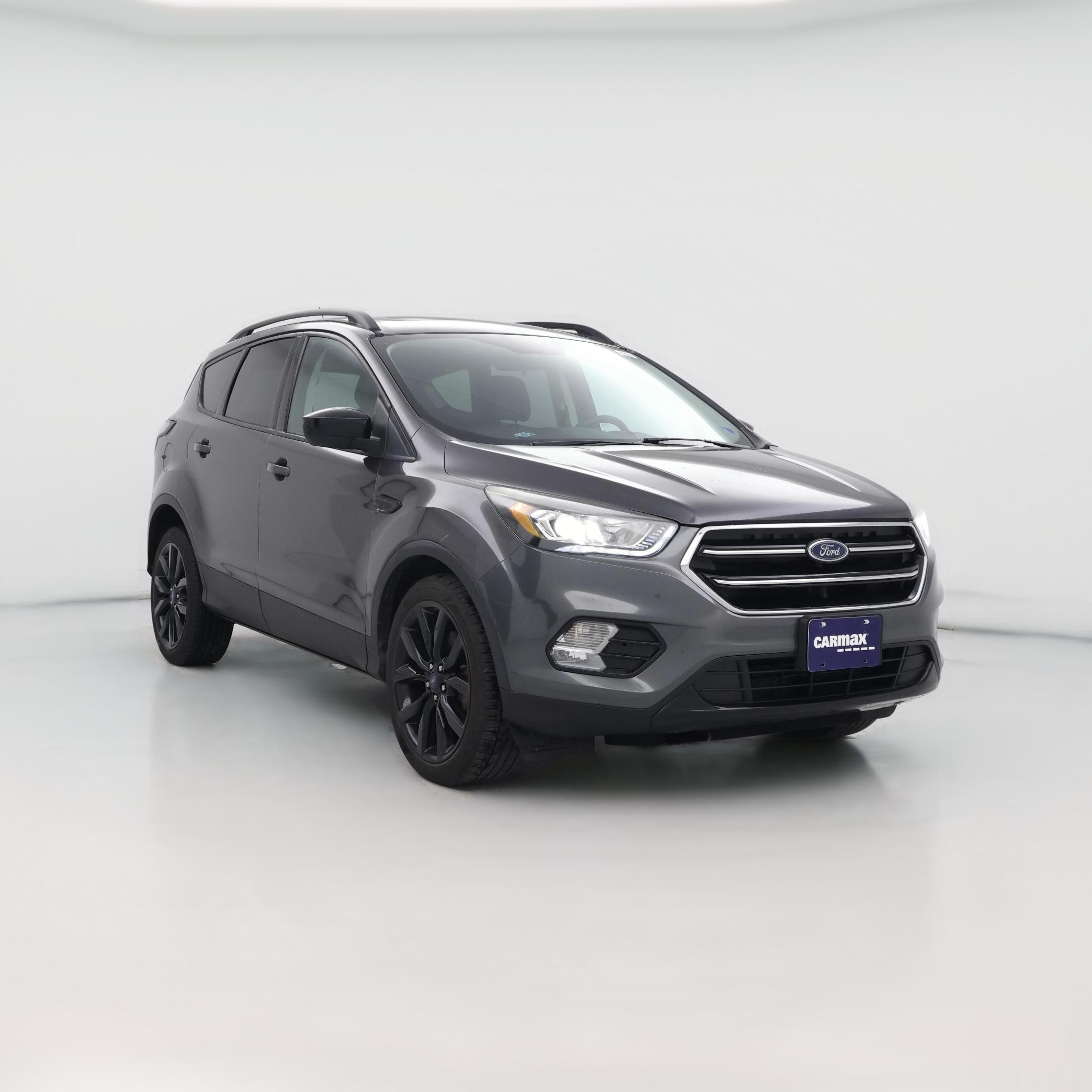 Thumbnail: 2017 Ford Escape - 1